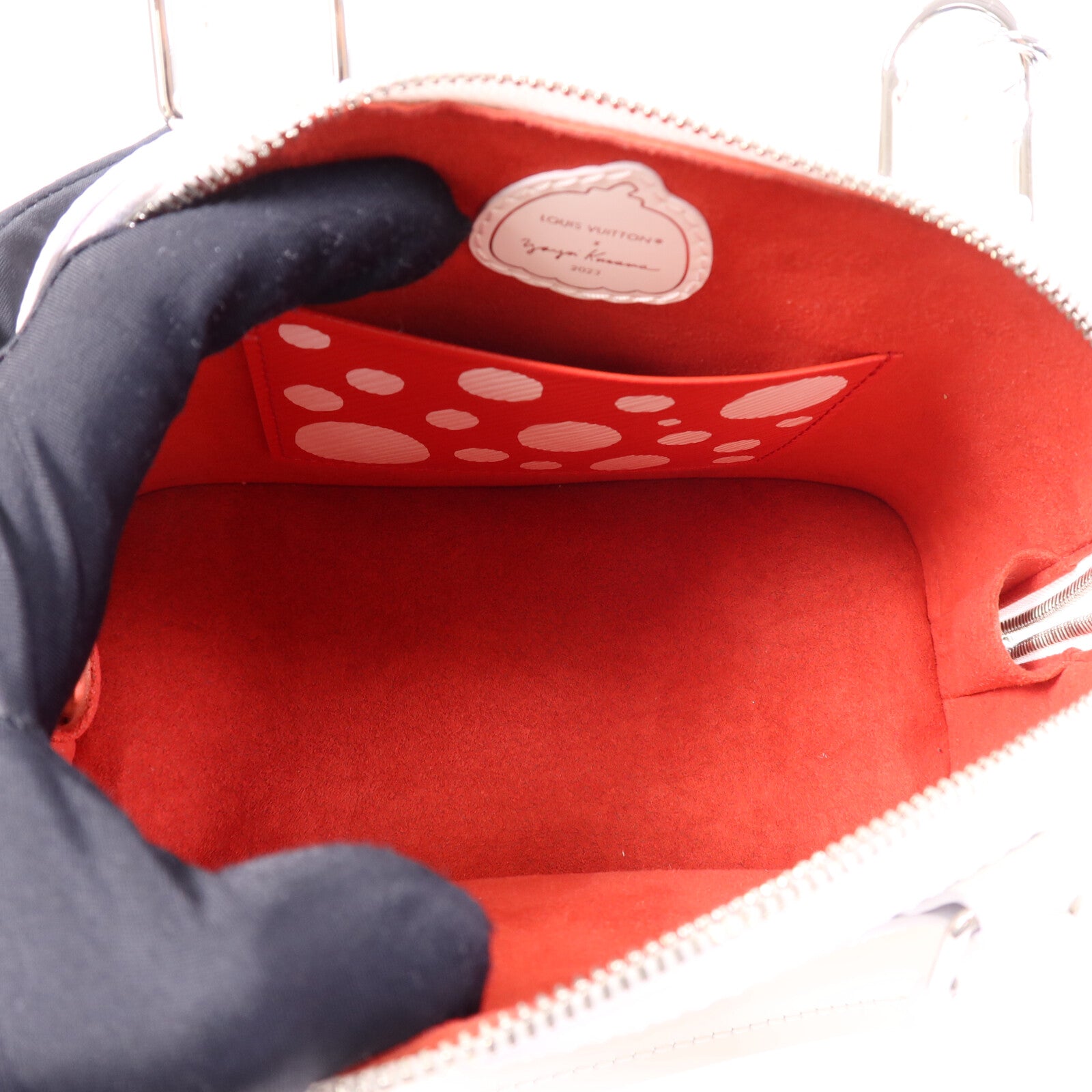 LOUIS VUITTON Epi Alma BB x Yayoi Kusama銀扣手挽肩背兩用袋