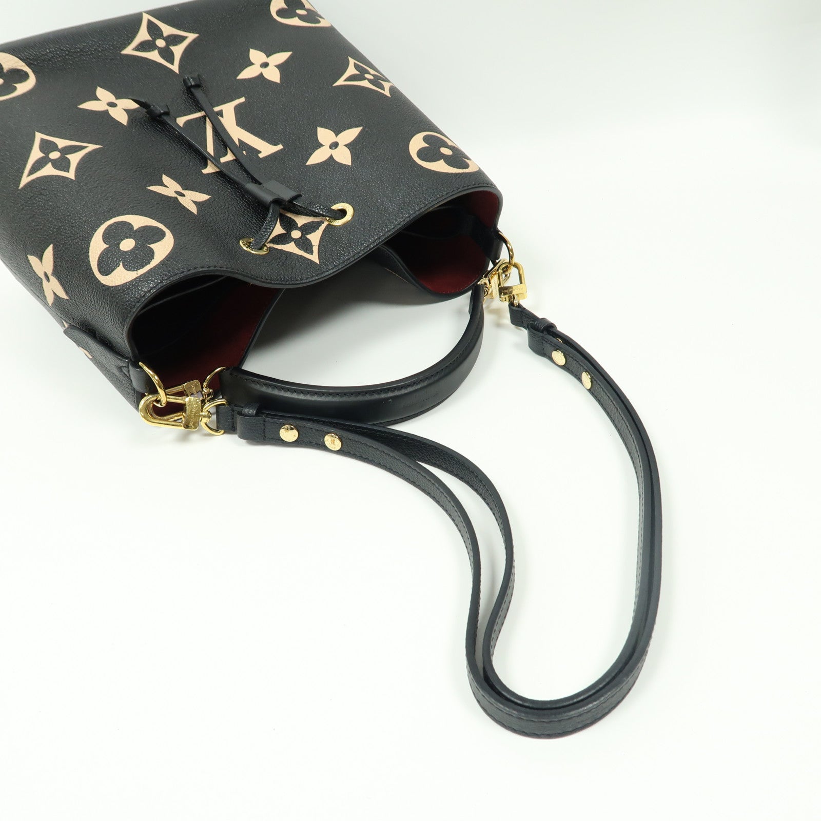 LOUIS VUITTON 【激減優惠】Monogram Empreinte NeoNoe MM金扣手挽肩背兩用袋黑色