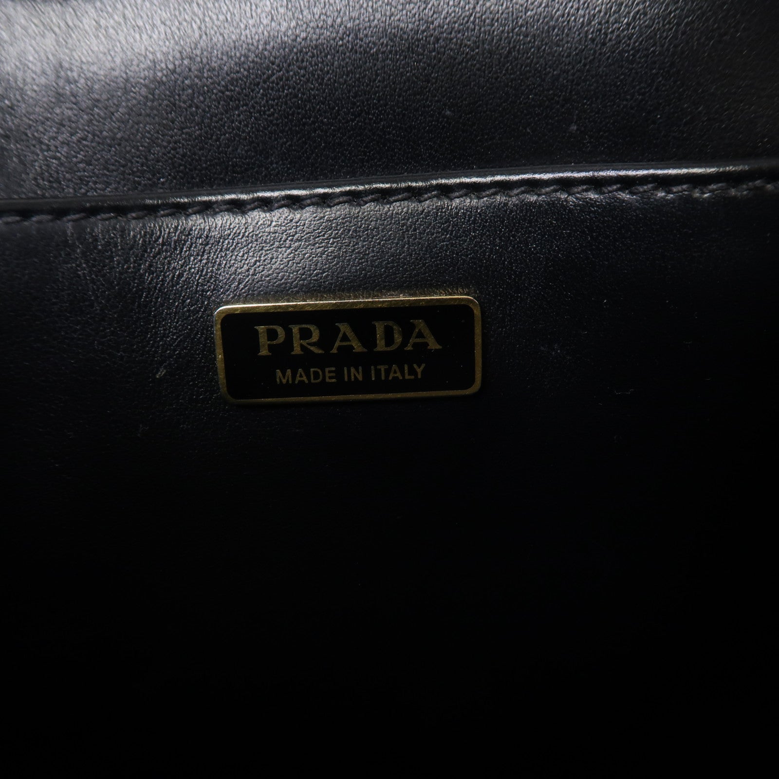 PRADA Saffiano皮革2 Way Shoulder Bag金扣手挽肩背兩用袋黑色
