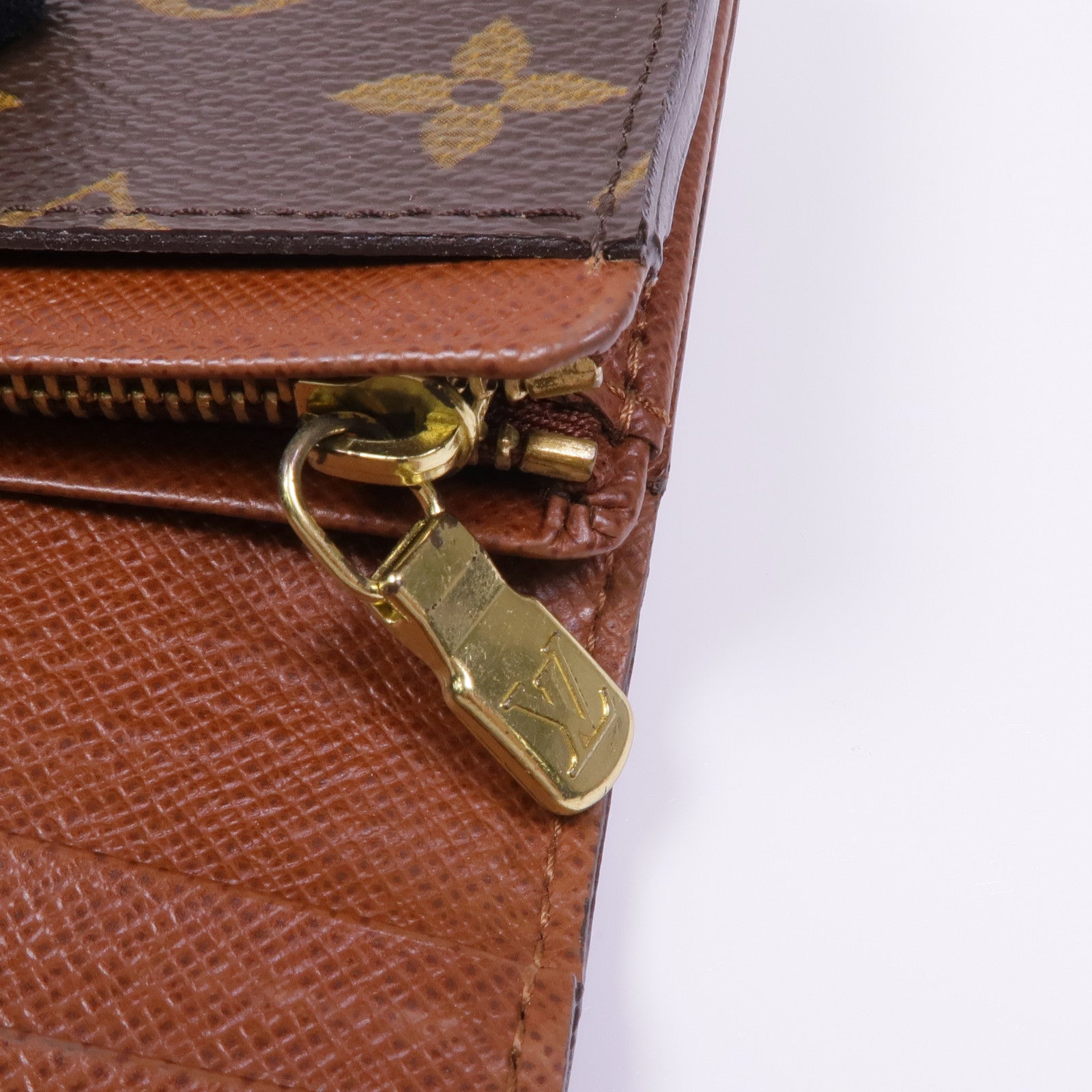 LOUIS VUITTON Monogram Porte Monnaie Billets Trésor金扣錢包