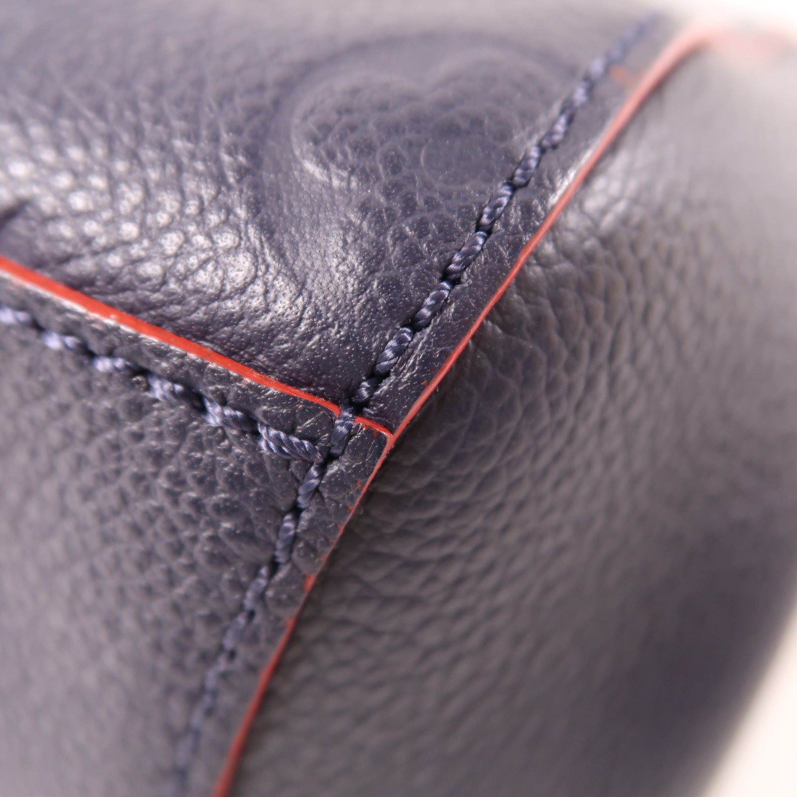 LOUIS VUITTON Monogram Empreinte Montaigne BB金扣手挽肩背兩用袋深藍色