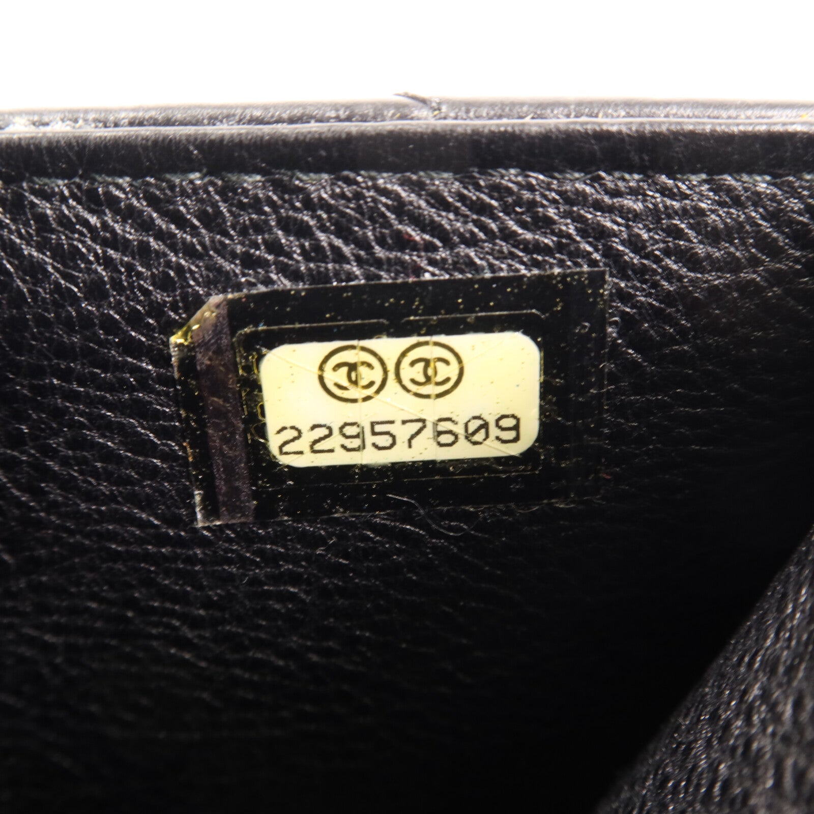 CHANEL 牛皮皮革Card Holder金扣卡片套