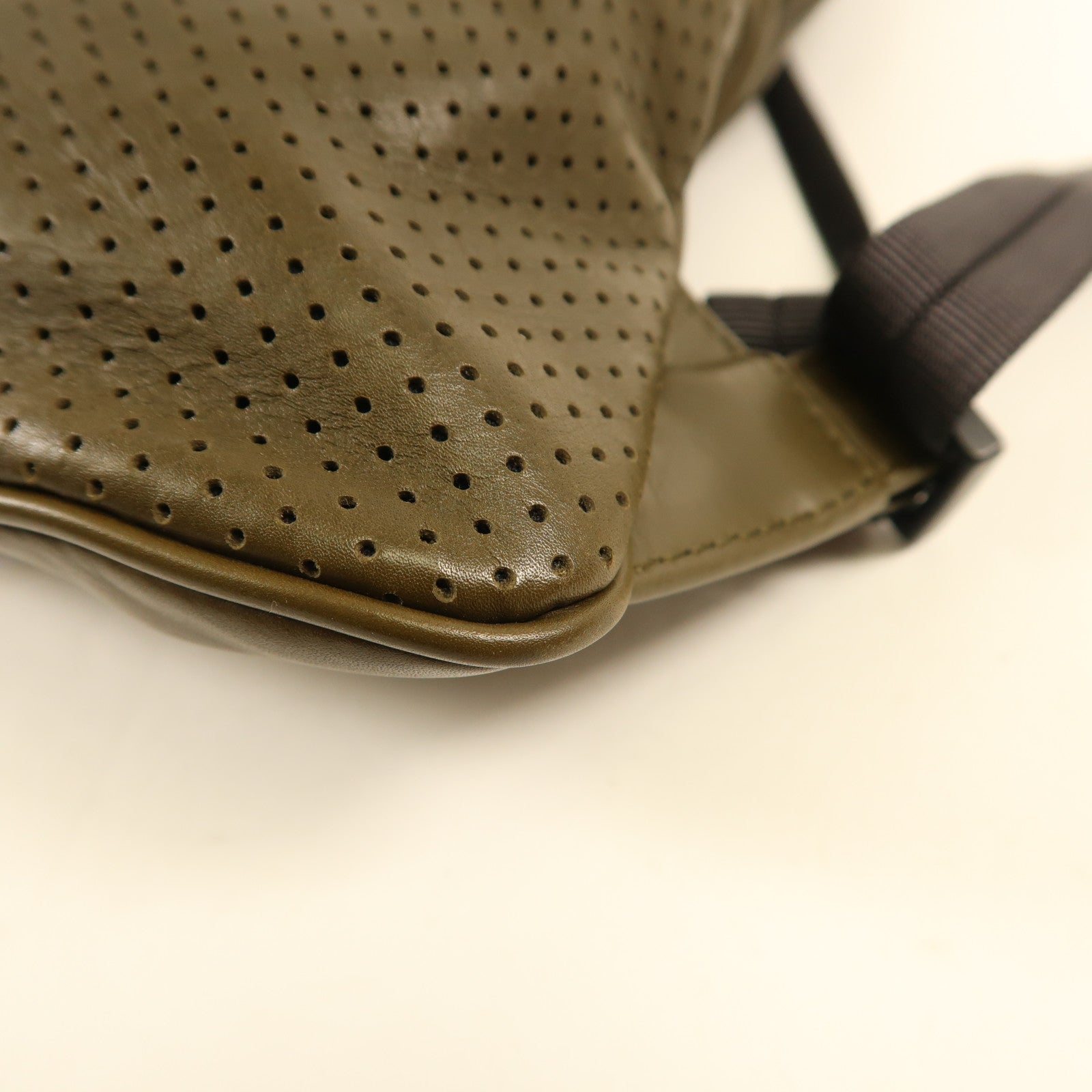 BOTTEGA VENETA 【激減優惠】牛皮皮革Backpack背包
