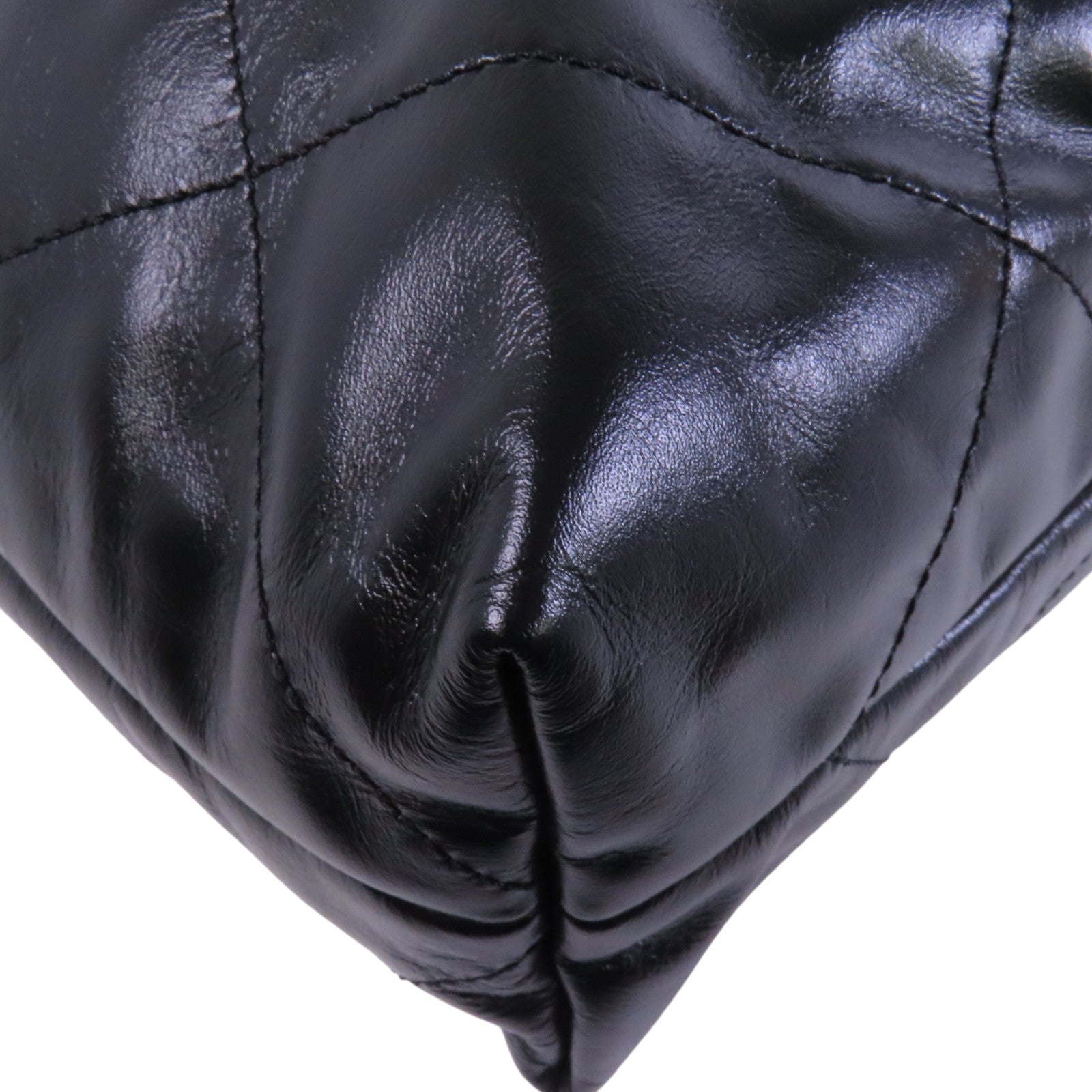 CHANEL 羊皮皮革Chanel 22 Medium金扣鏈帶肩背袋