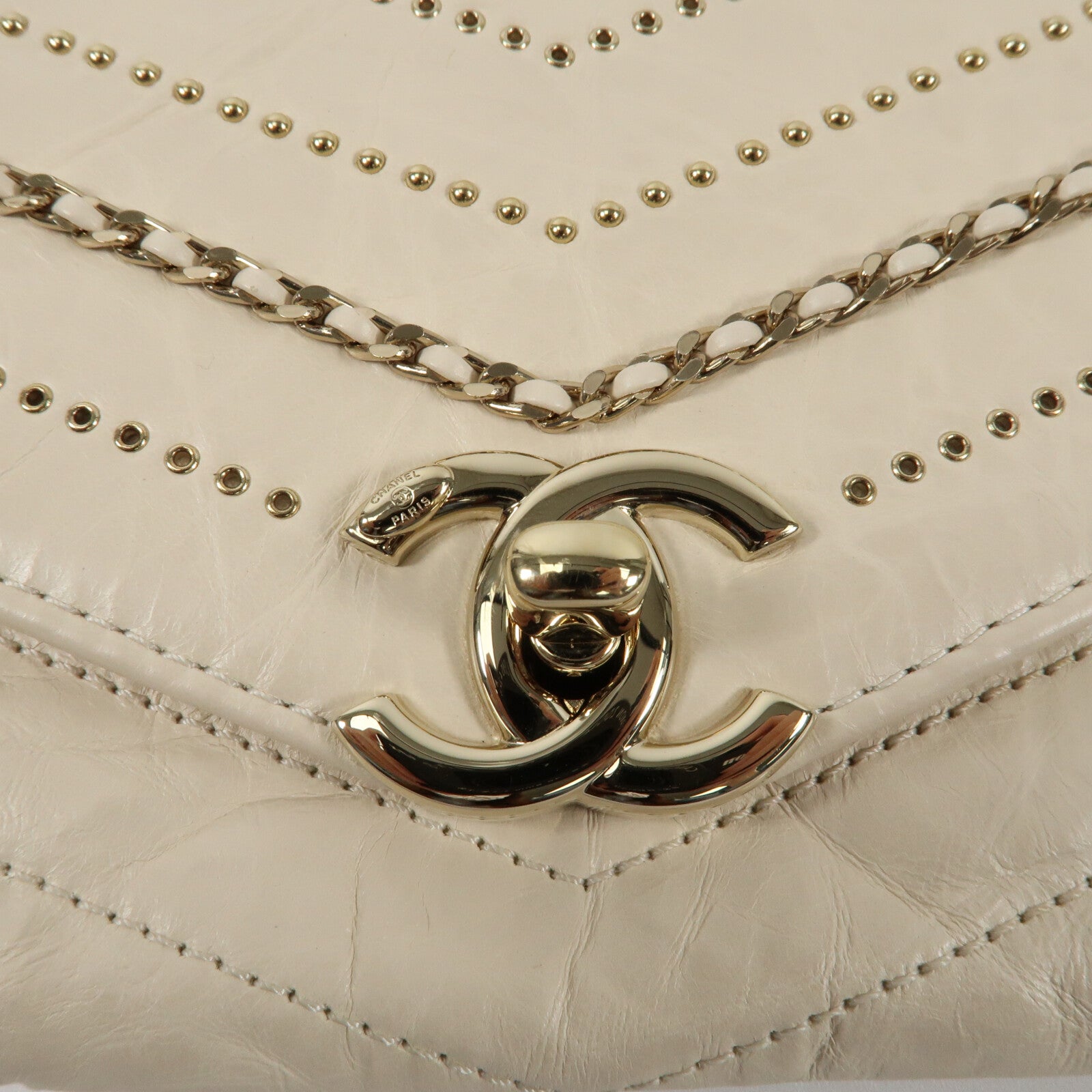 CHANEL 牛皮皮革Clutch金扣手拿包