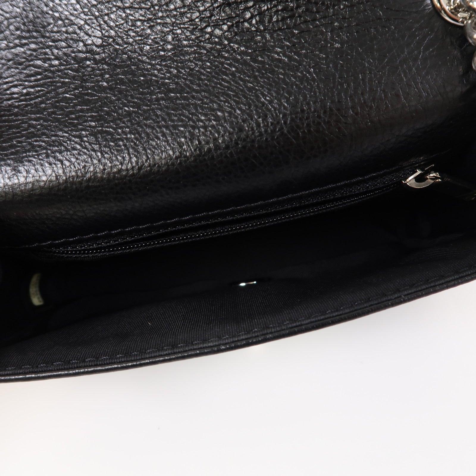 CHANEL 【激減優惠】菱格牛皮皮革Chain Shoulder銀扣鏈帶肩背袋黑色