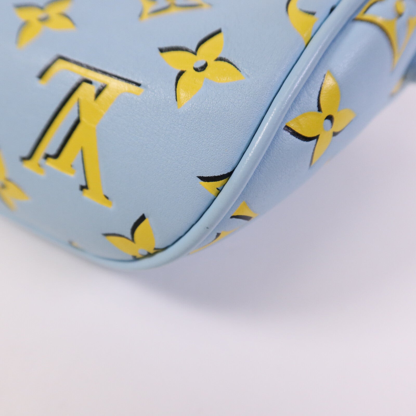 LOUIS VUITTON 【激減優惠】Empreinte Mini Bumbag金扣肩背袋