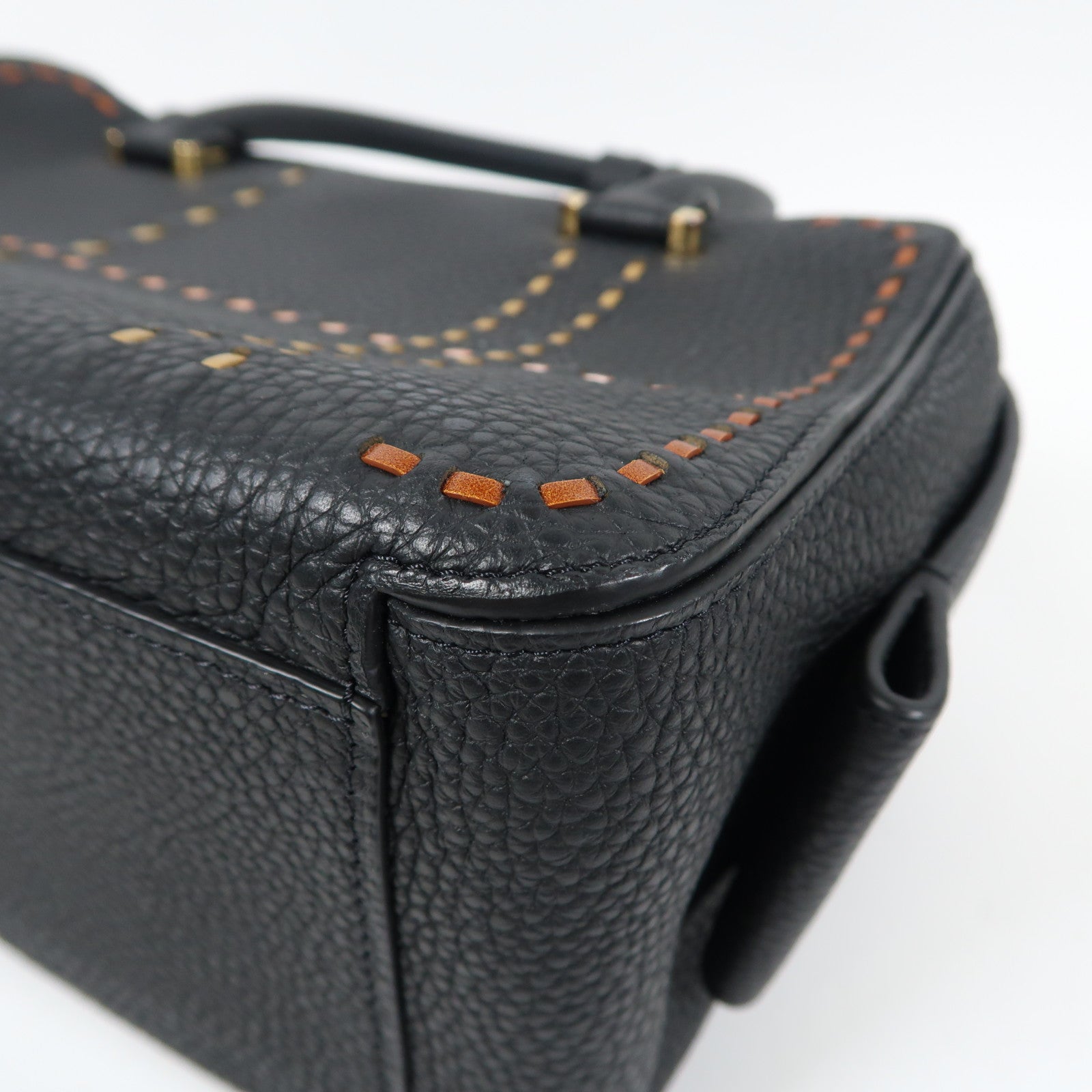 Delvaux 牛皮皮革Cool Box MM金扣手挽肩背兩用袋黑色