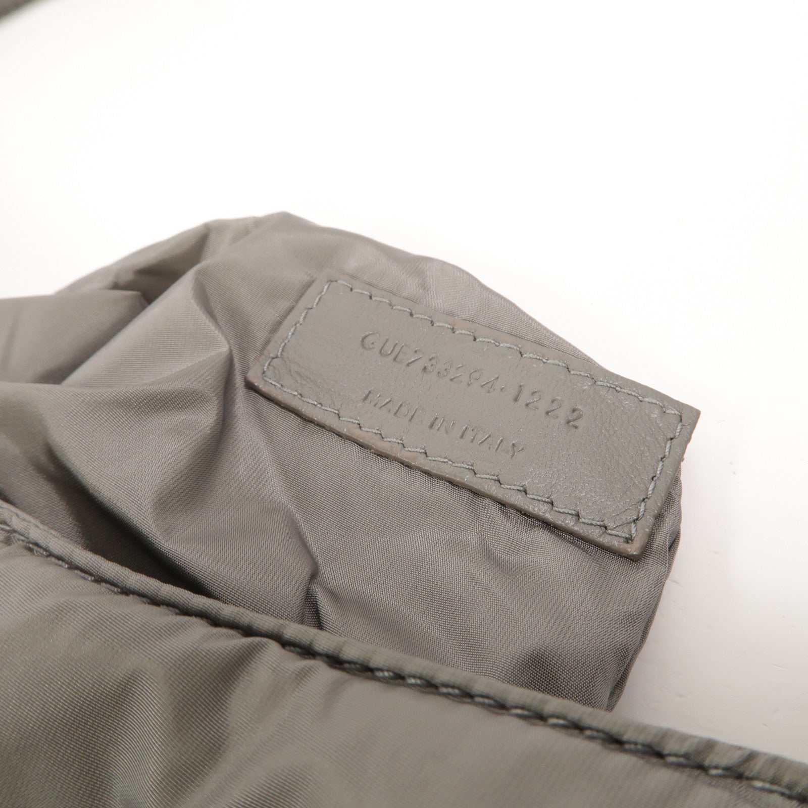 SAINT LAURENT 尼龍LE 5 A 7肩背袋