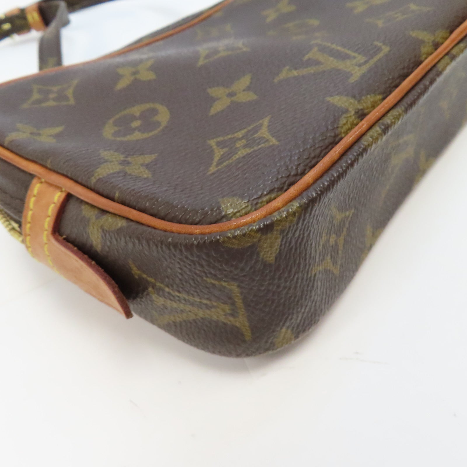 LOUIS VUITTON Monogram Marly Bandouliere金扣肩背袋啡色