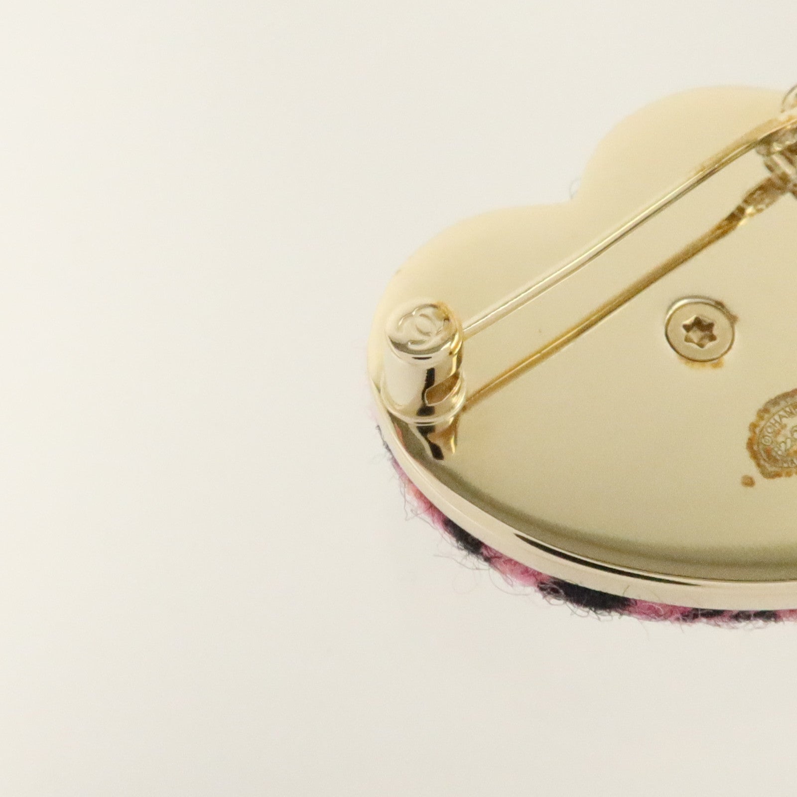CHANEL 斜紋軟呢/金屬Brooch胸針