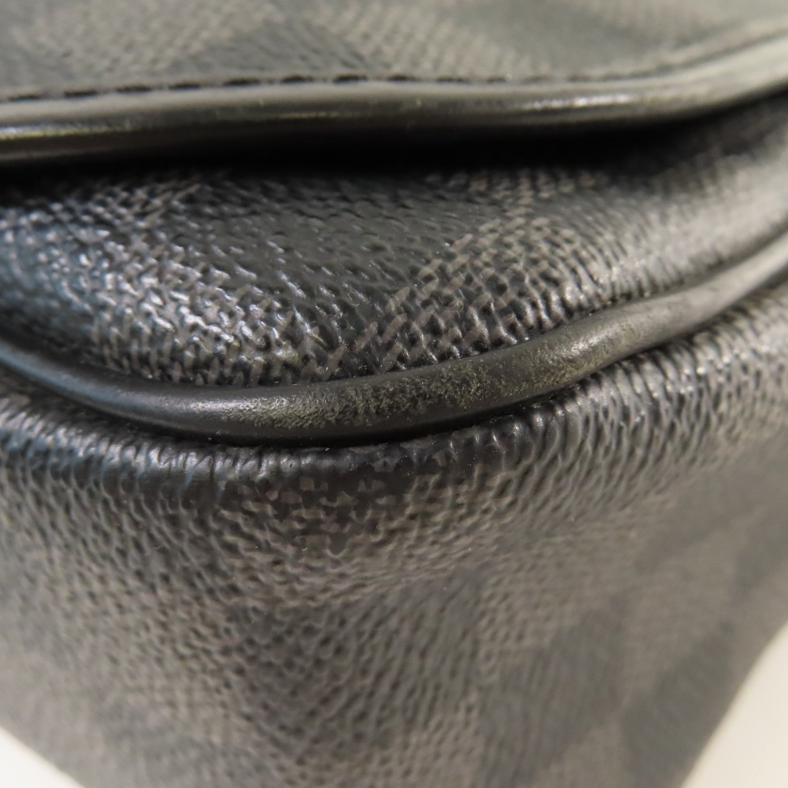 LOUIS VUITTON 【激減優惠】Damier Graphite Daniel GM Shoulder Bag肩背袋黑色/碳灰色