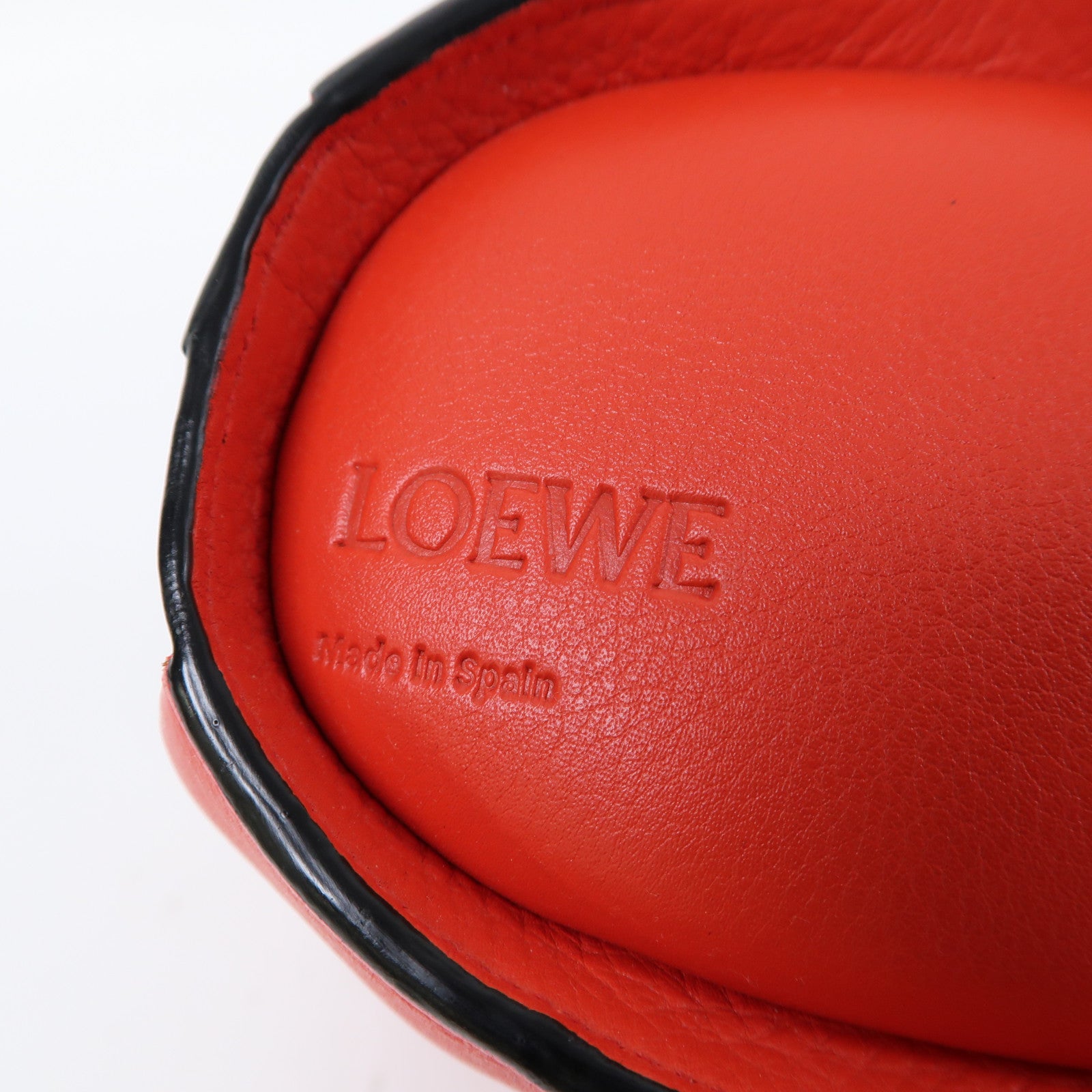 LOEWE 牛皮皮革Shoulder Bag金扣肩背袋紅色