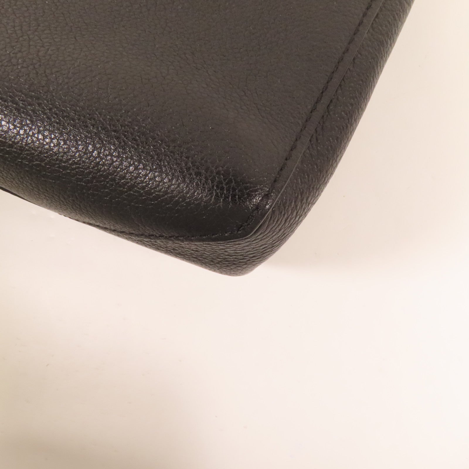 LOUIS VUITTON 牛皮皮革Lockme 2 Cartable銀扣手挽肩背兩用袋