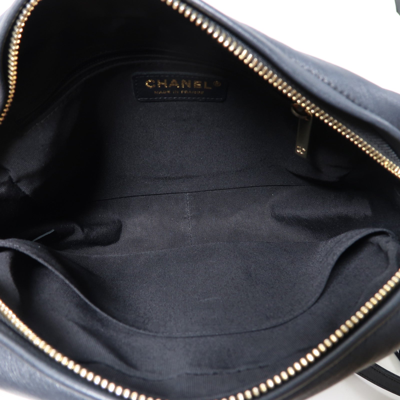 CHANEL 菱格牛皮皮革Chain Shoulder金扣鏈帶肩背袋黑色