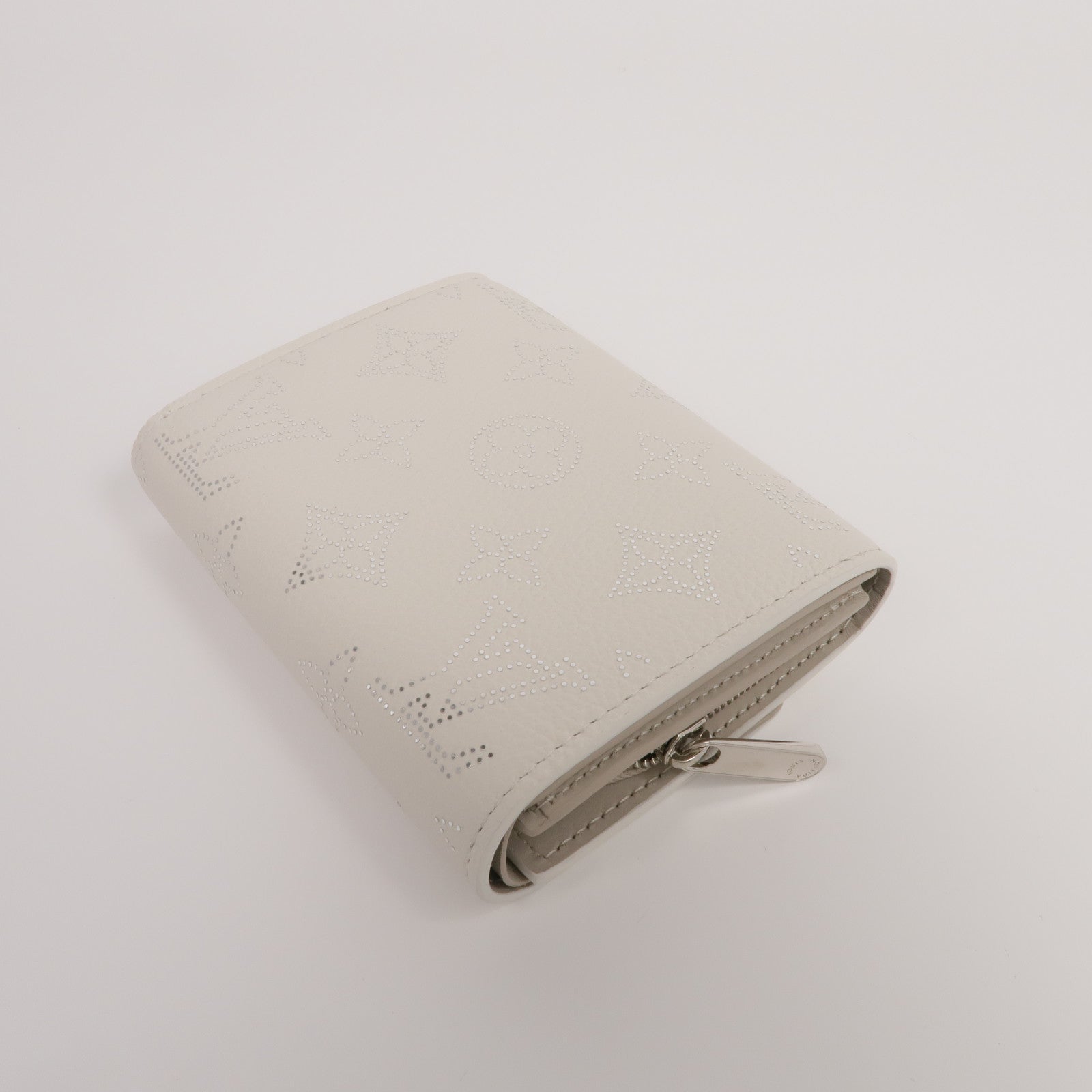 LOUIS VUITTON Mahina Iris Compact Wallet銀扣錢包