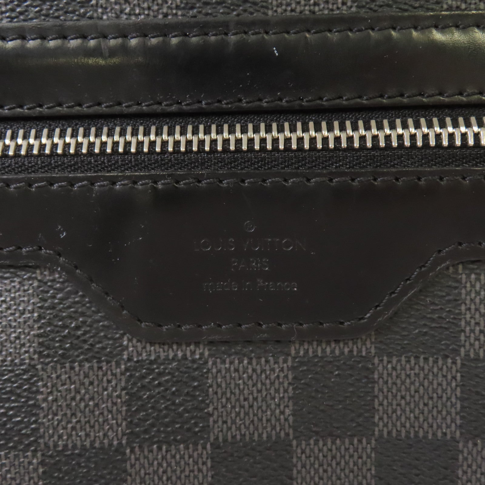 LOUIS VUITTON 【激減優惠】Damier Graphite Daniel GM Shoulder Bag肩背袋黑色/碳灰色