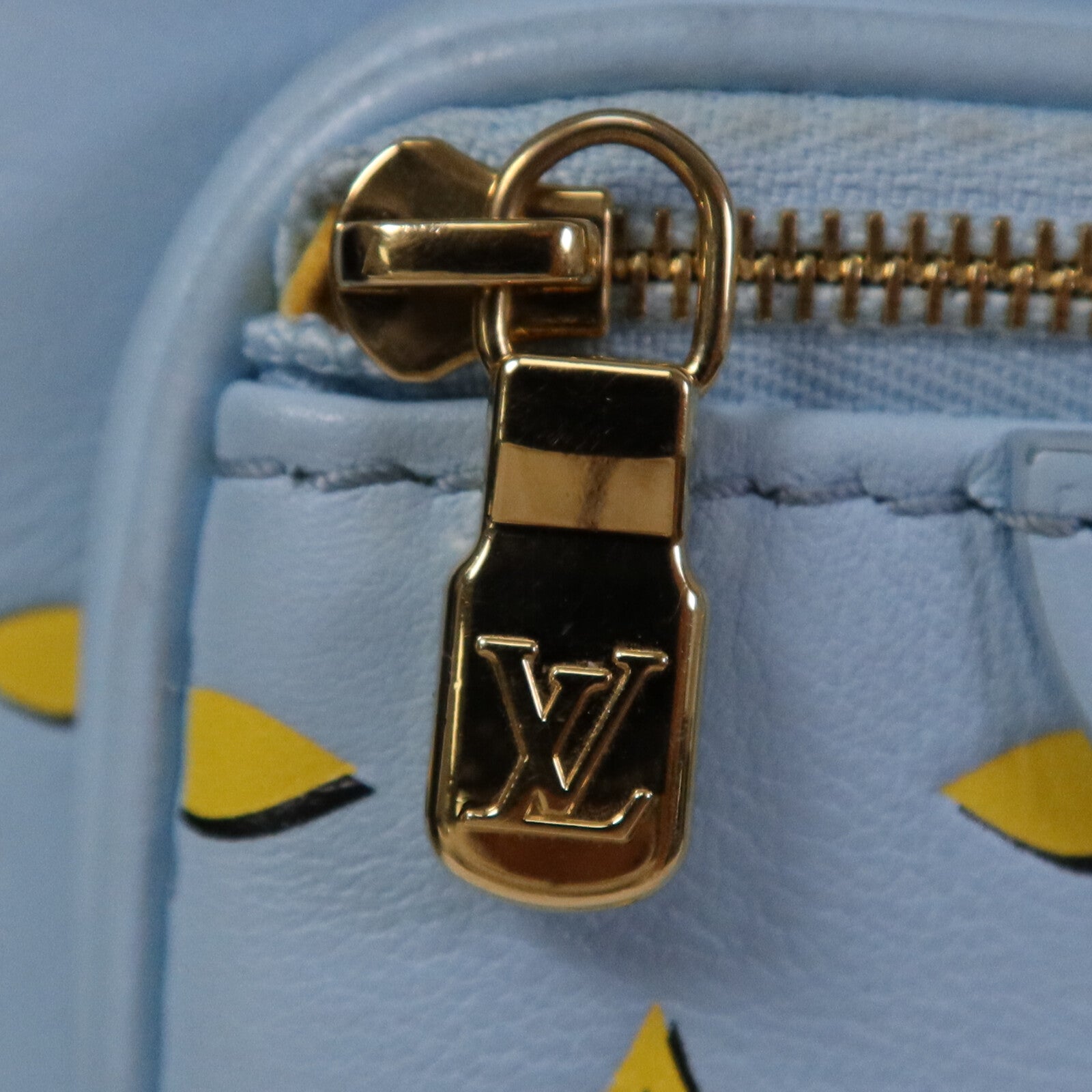 LOUIS VUITTON 【激減優惠】Empreinte Mini Bumbag金扣肩背袋