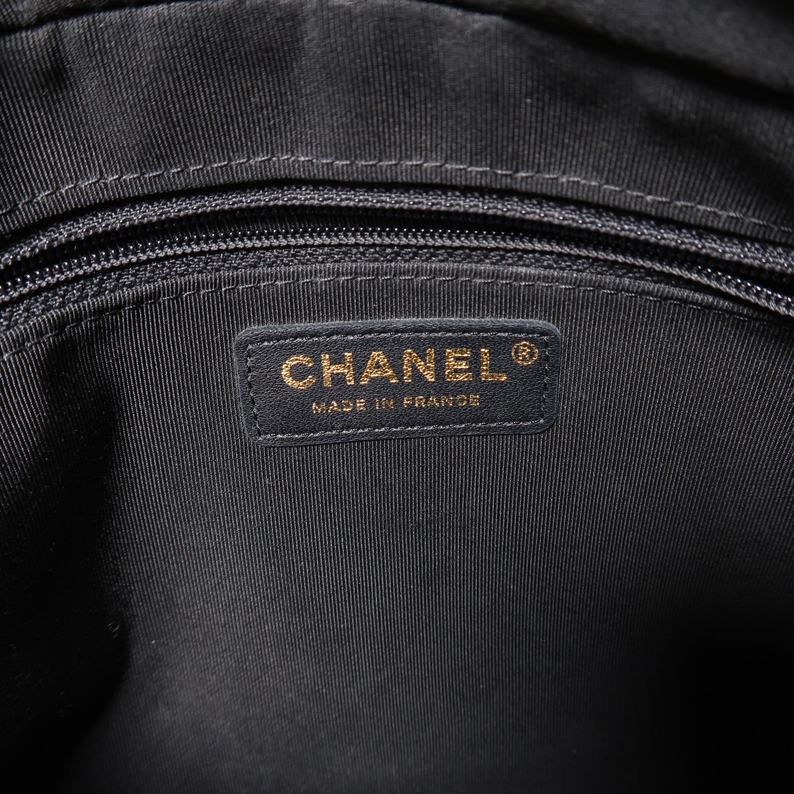 CHANEL 菱格牛皮皮革Chain Shoulder金扣鏈帶肩背袋黑色