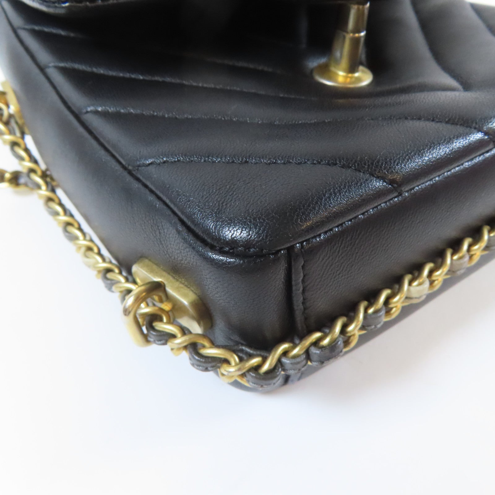 CHANEL 【激減優惠】斜紋牛皮皮革Chain Shoulder Bag金扣鏈帶肩背袋黑色