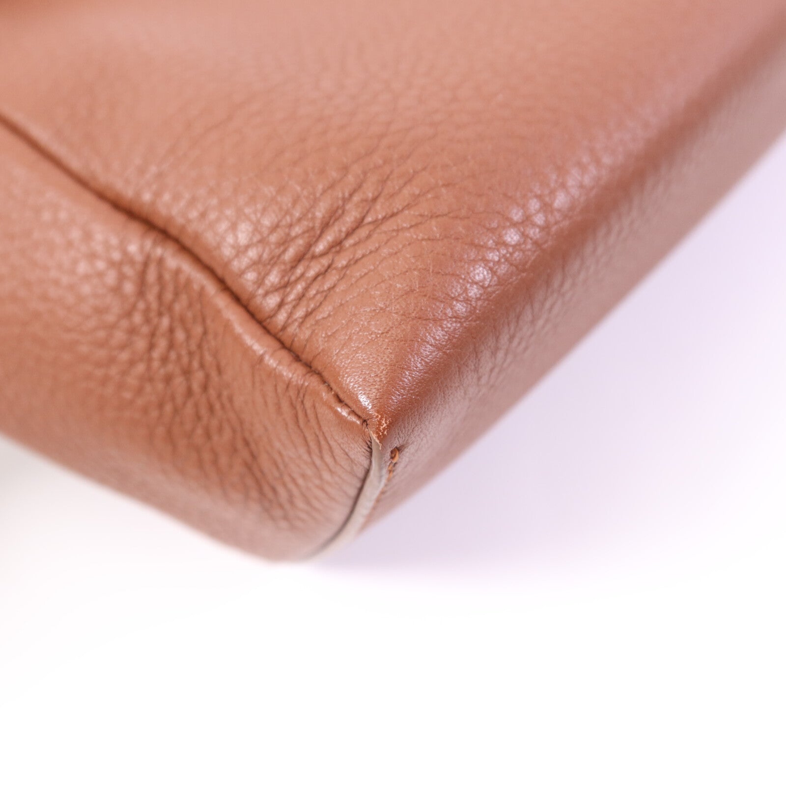 Loro Piana 牛皮皮革Extra Pocket L27銀扣手挽肩背兩用袋