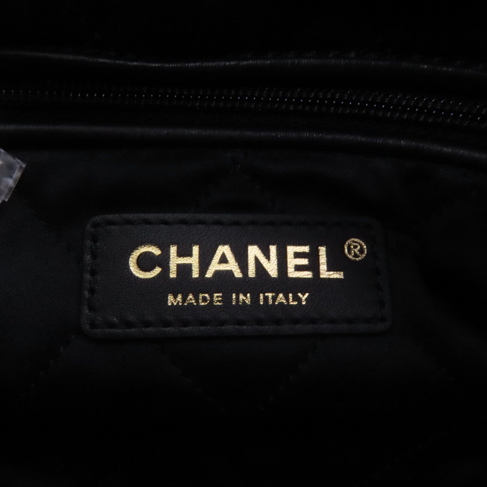 CHANEL 羊皮皮革Chanel 22 Medium金扣鏈帶肩背袋