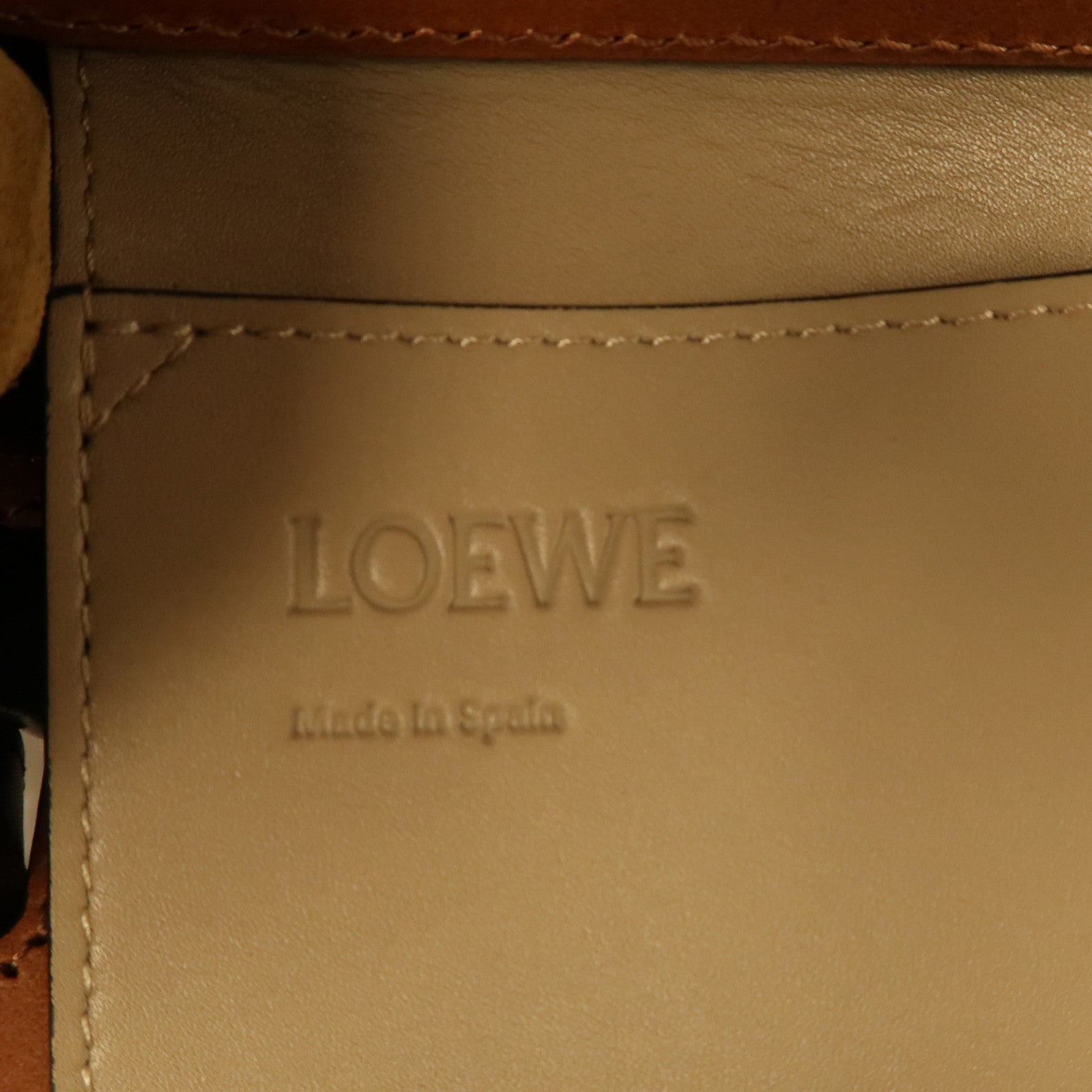 LOEWE 牛皮皮革Lazo Tote Bag手挽袋米色