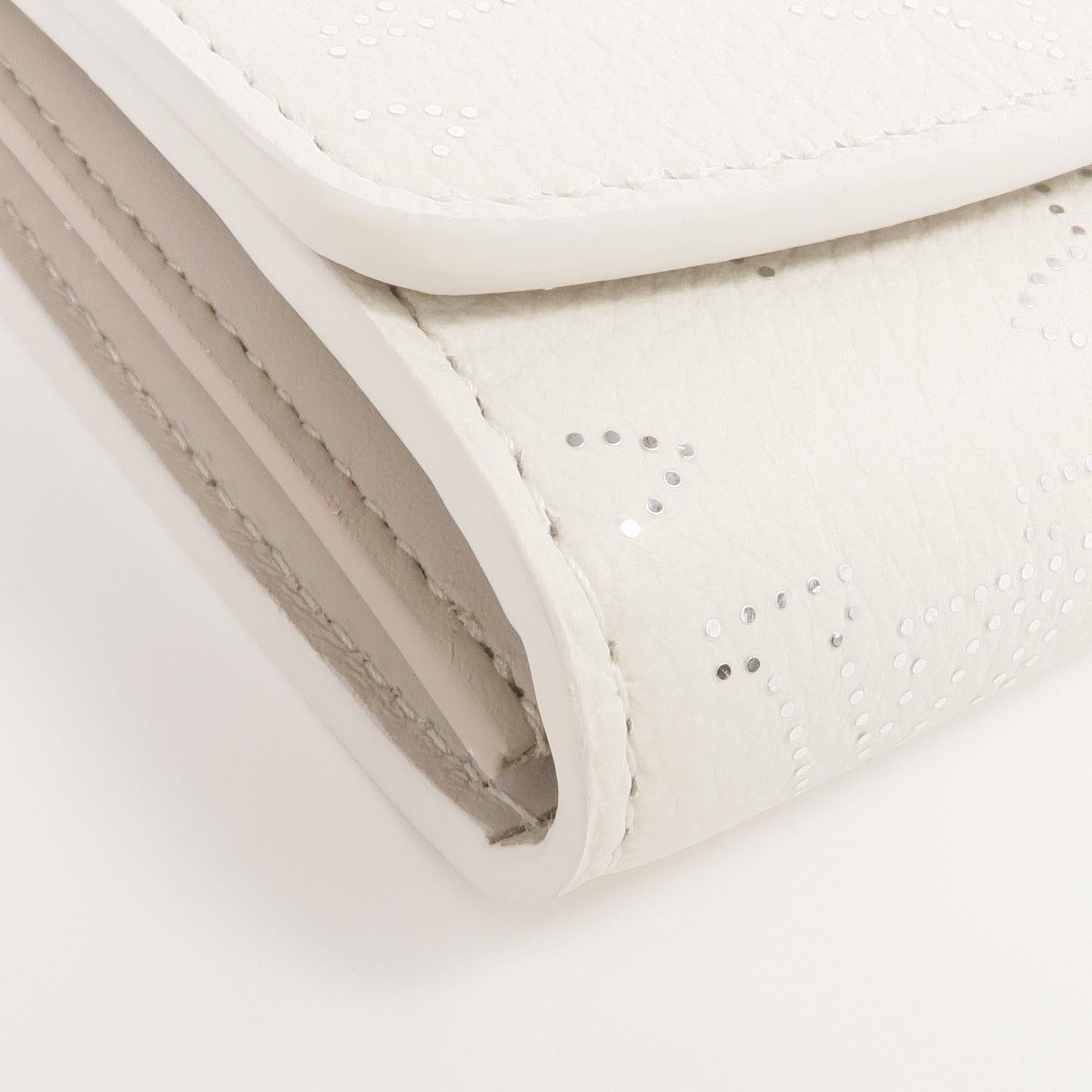 LOUIS VUITTON Mahina Iris Compact Wallet銀扣錢包