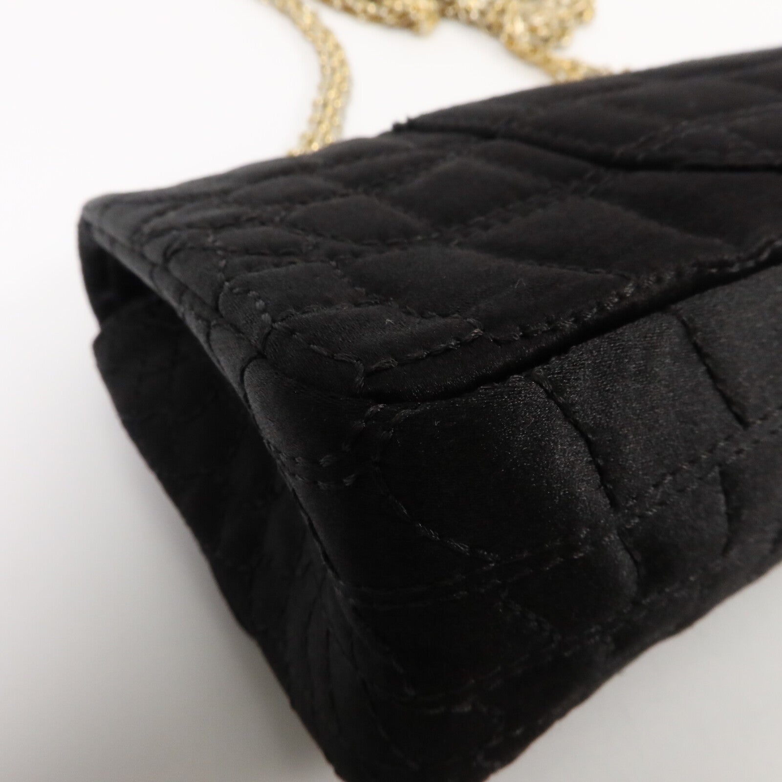 CHANEL Satin 2.55 East West鏈帶肩背袋