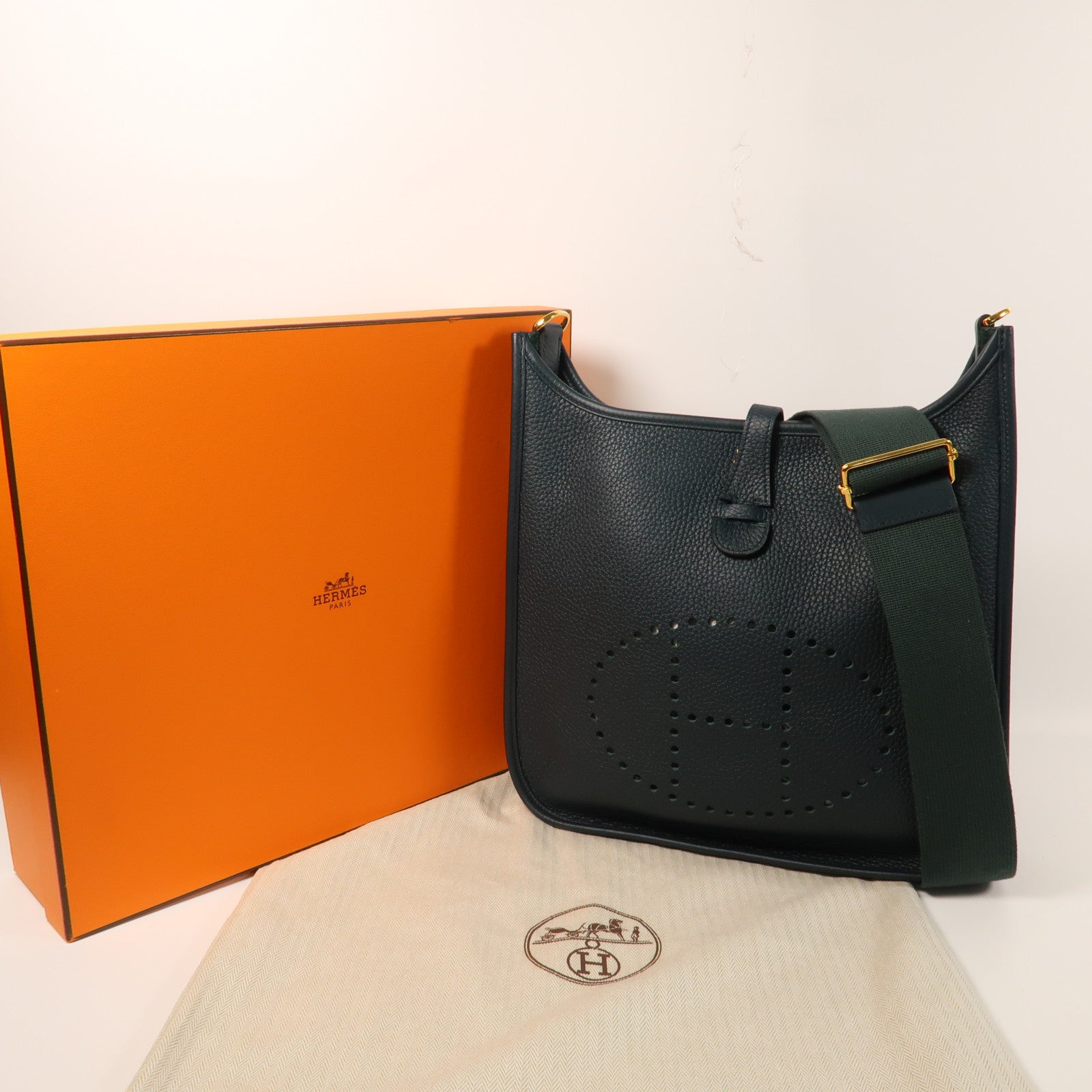 HERMES Clemence皮革Evelyne PM金扣肩背袋松柏綠色