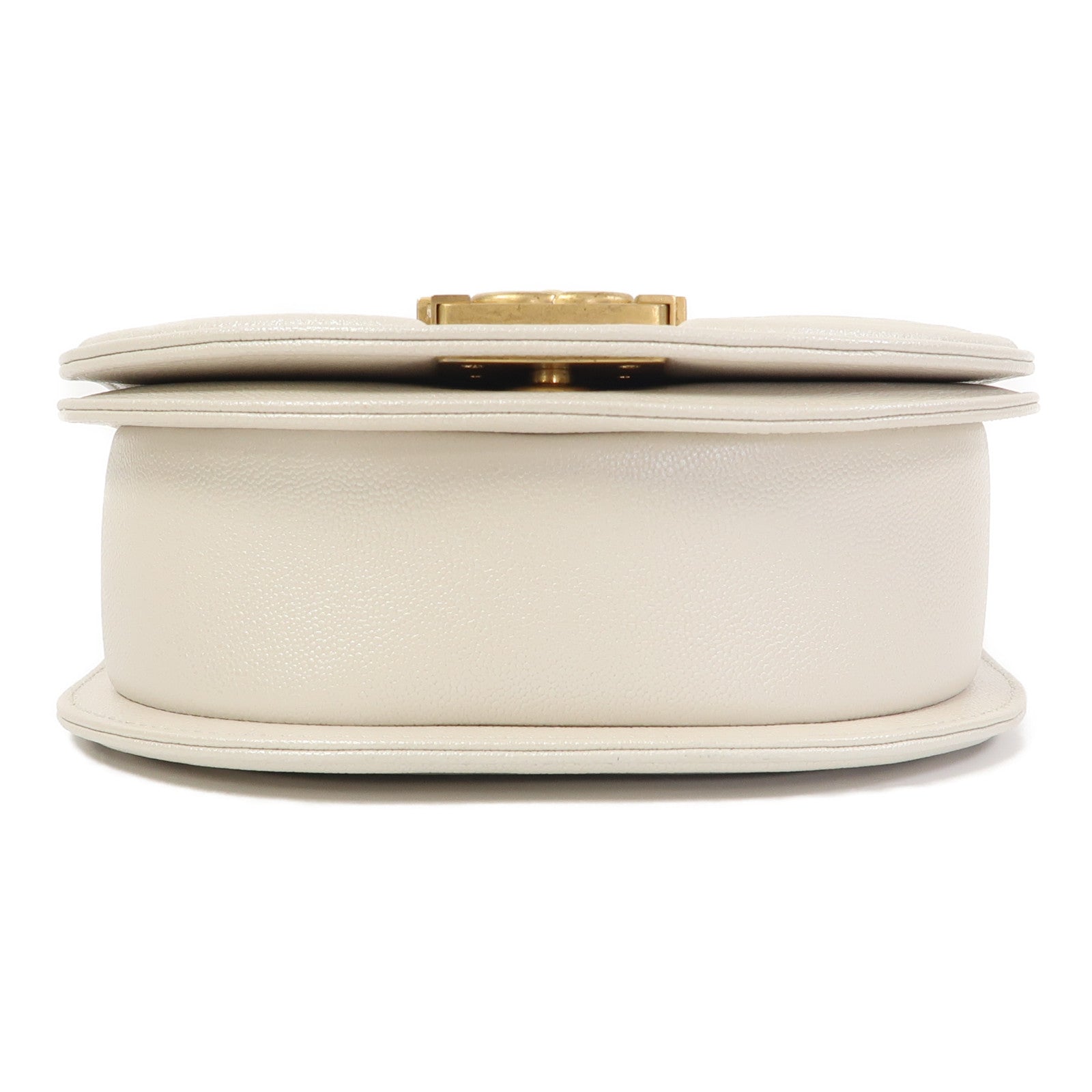 CHANEL 菱格牛皮皮革Boy Messenger金扣鏈帶肩背袋米色