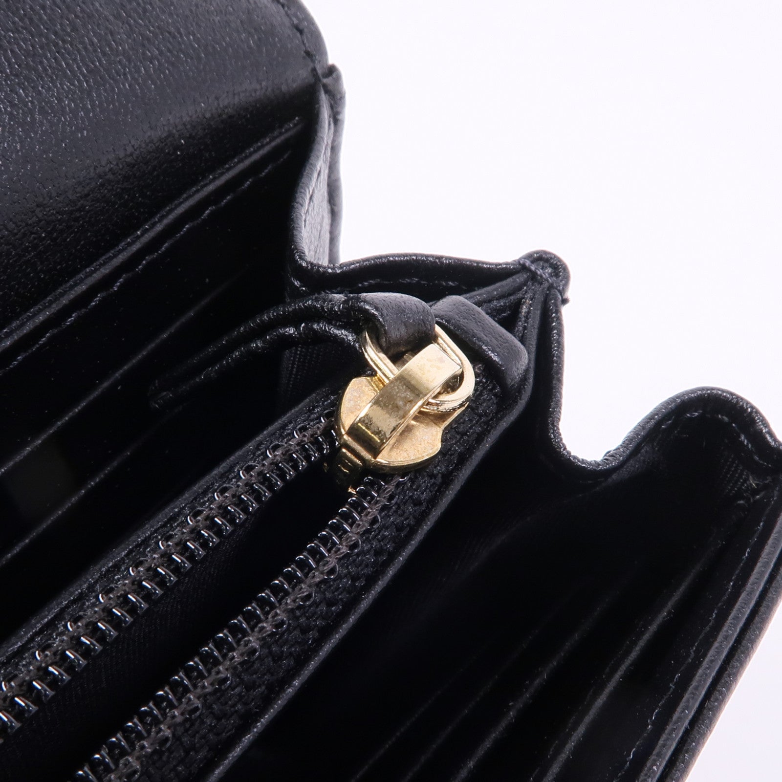 CHANEL 牛皮皮革Long Wallet金扣長錢包