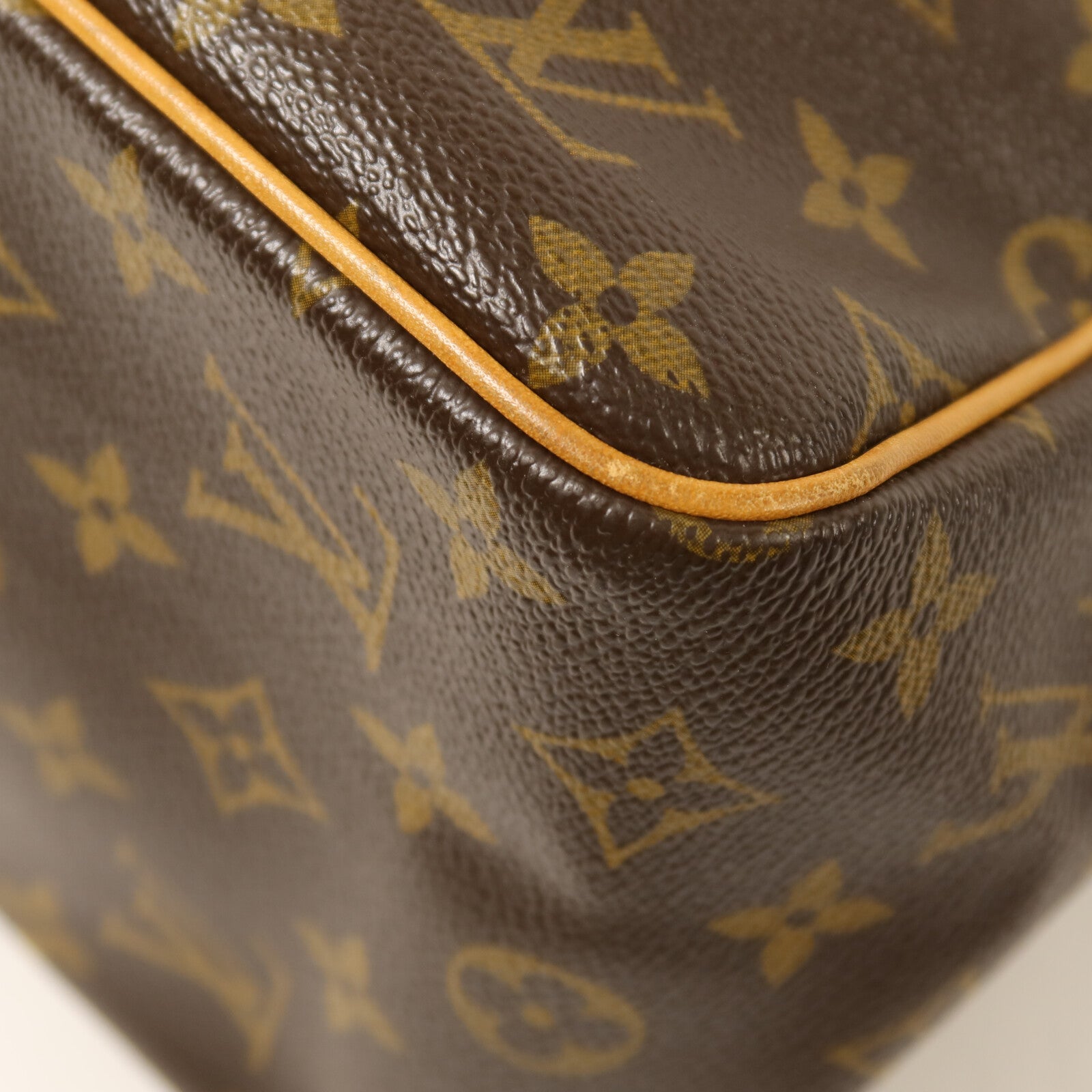 LOUIS VUITTON Monogram Batignolles Vertical金扣手挽袋