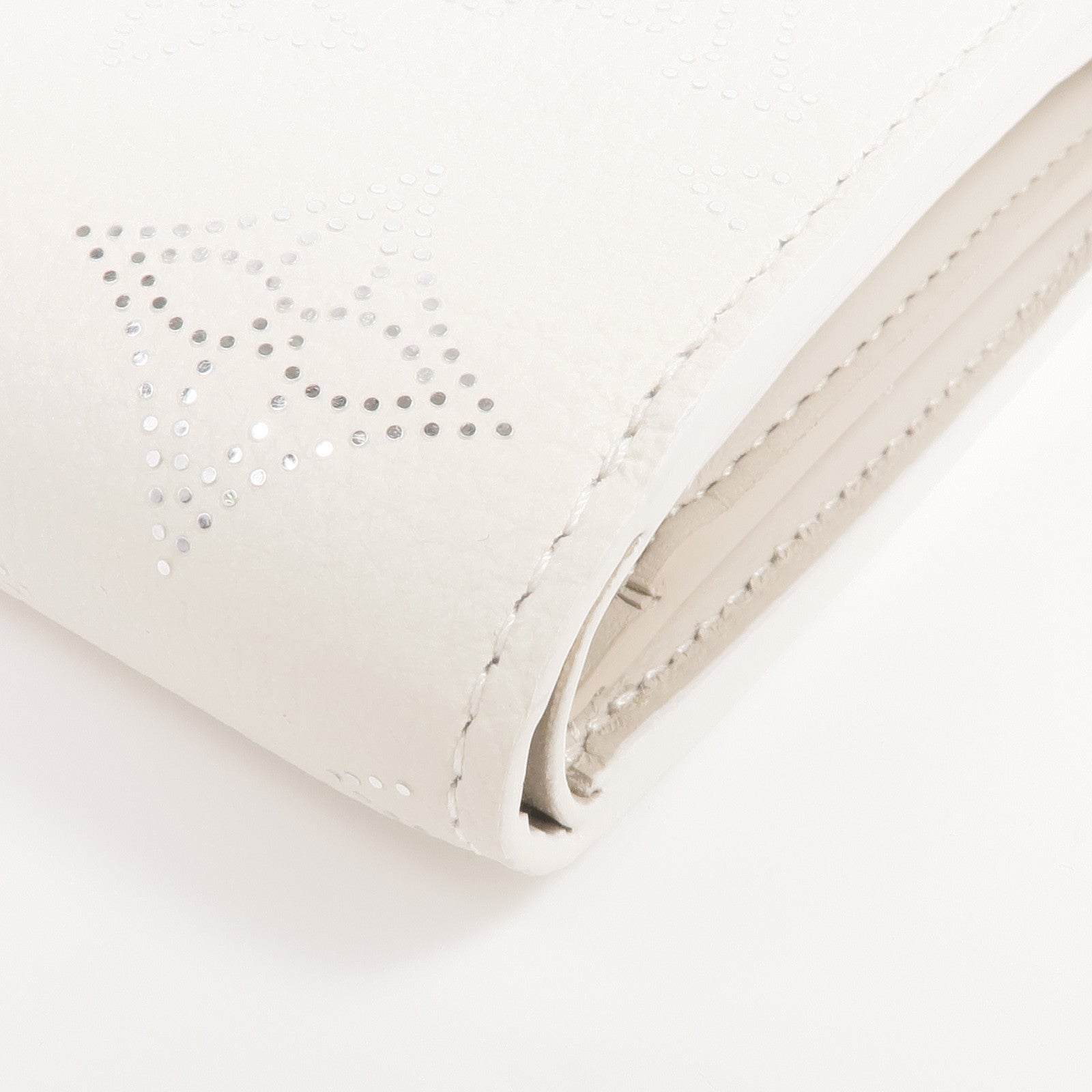 LOUIS VUITTON Mahina Iris Compact Wallet銀扣錢包