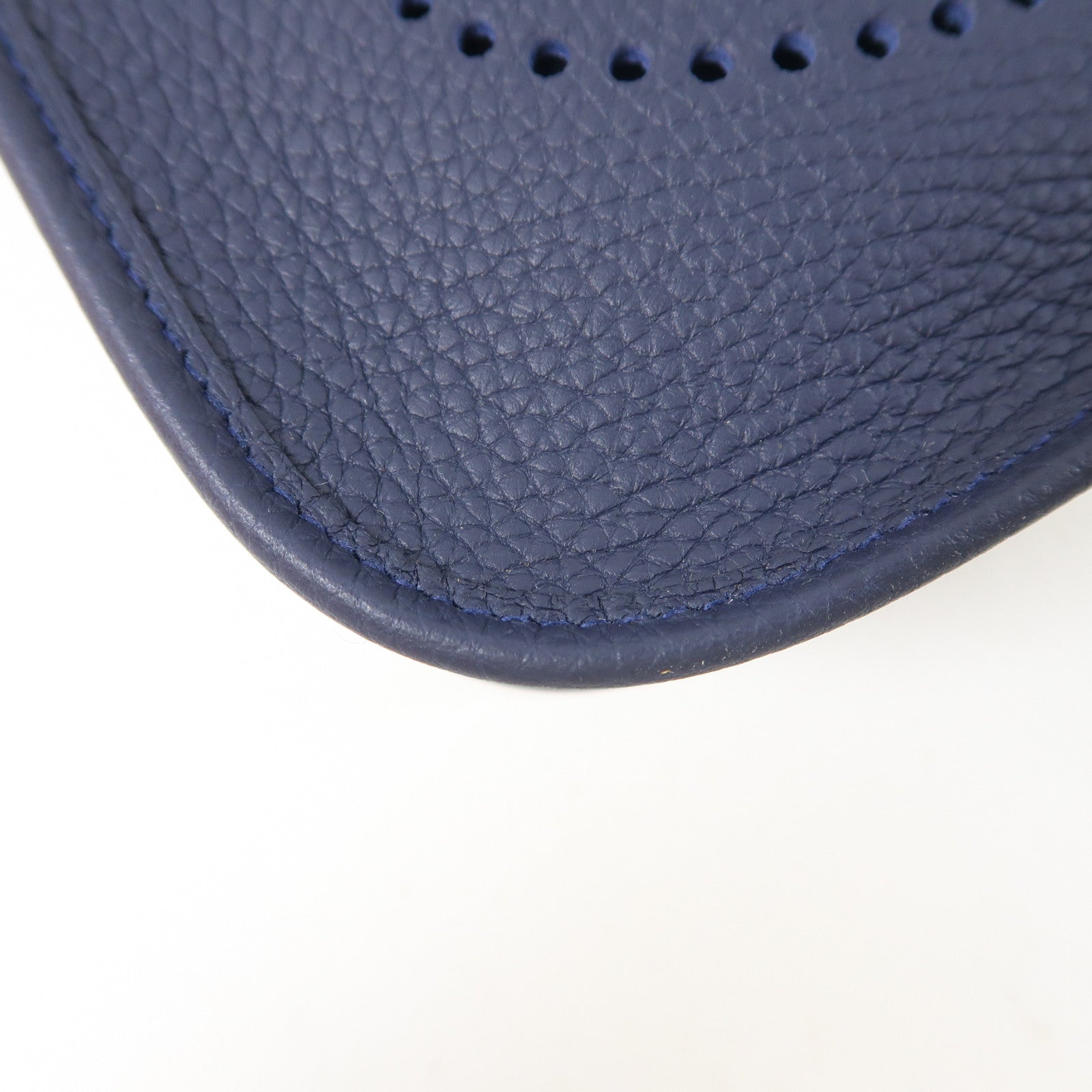 HERMES Clemence皮革Evelyne TPM金扣肩背袋Bleu Indigo深藍色