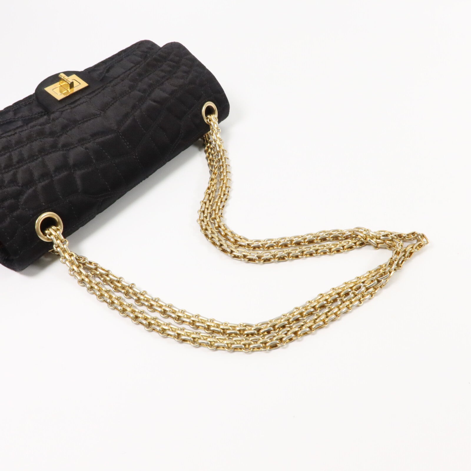 CHANEL Satin 2.55 East West鏈帶肩背袋