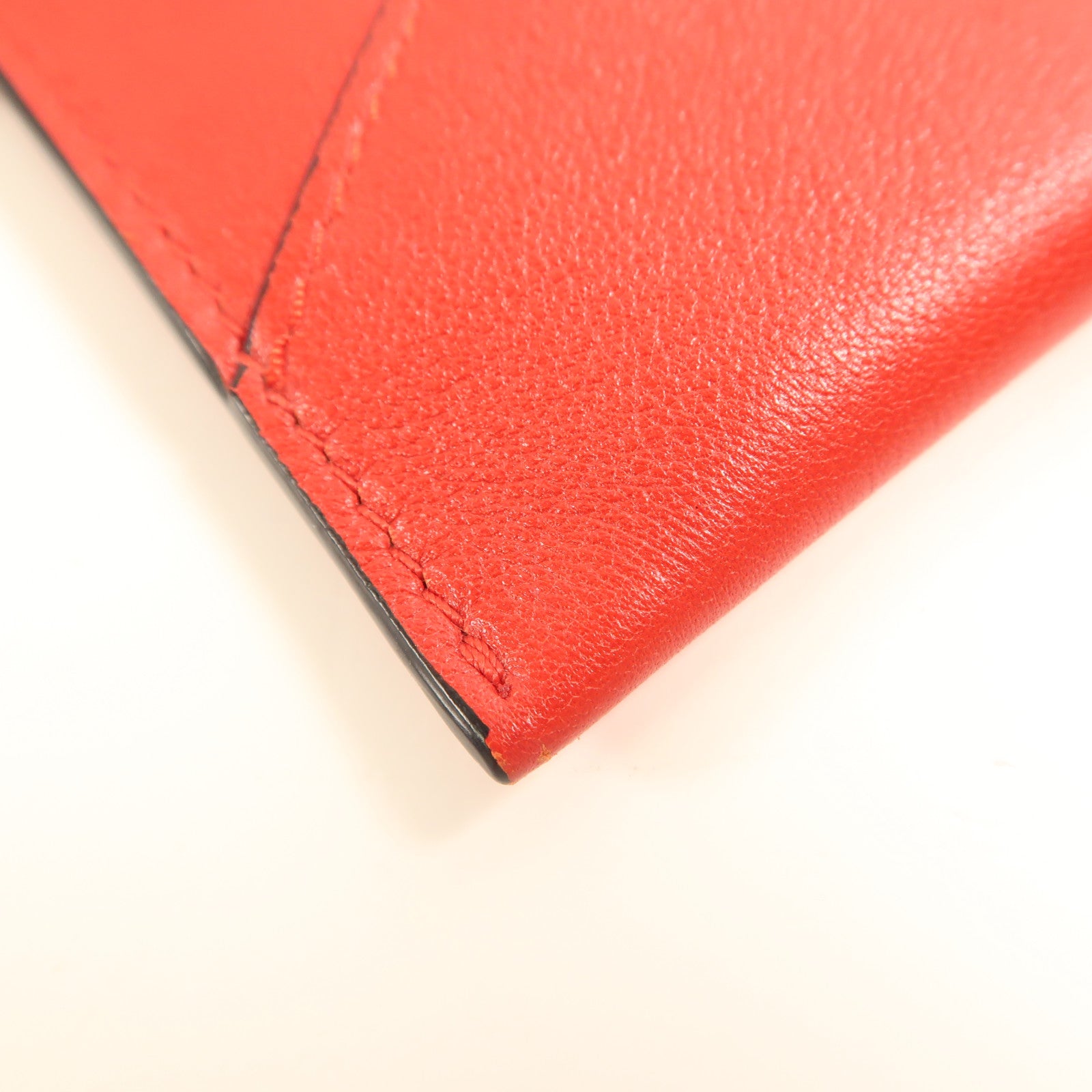 MOSCHINO 牛皮皮革Pouch金扣手拿包紅色