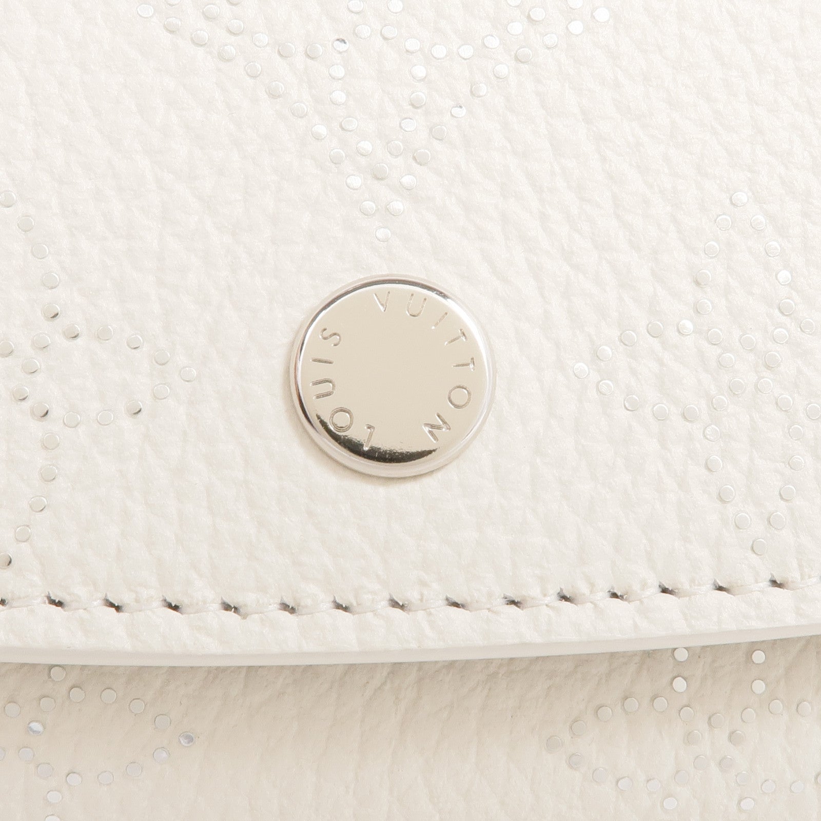 LOUIS VUITTON Mahina Iris Compact Wallet銀扣錢包