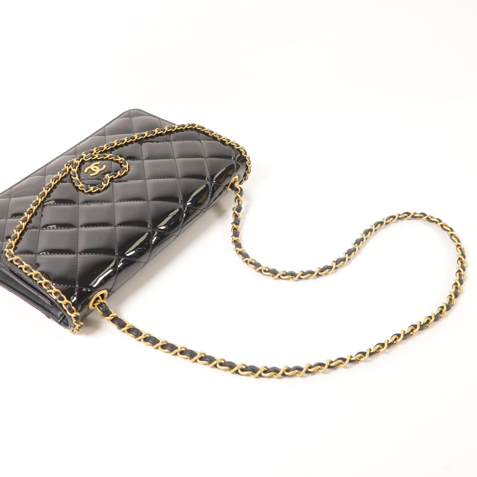 CHANEL 漆皮皮革Chain Shoulder鏈帶肩背袋