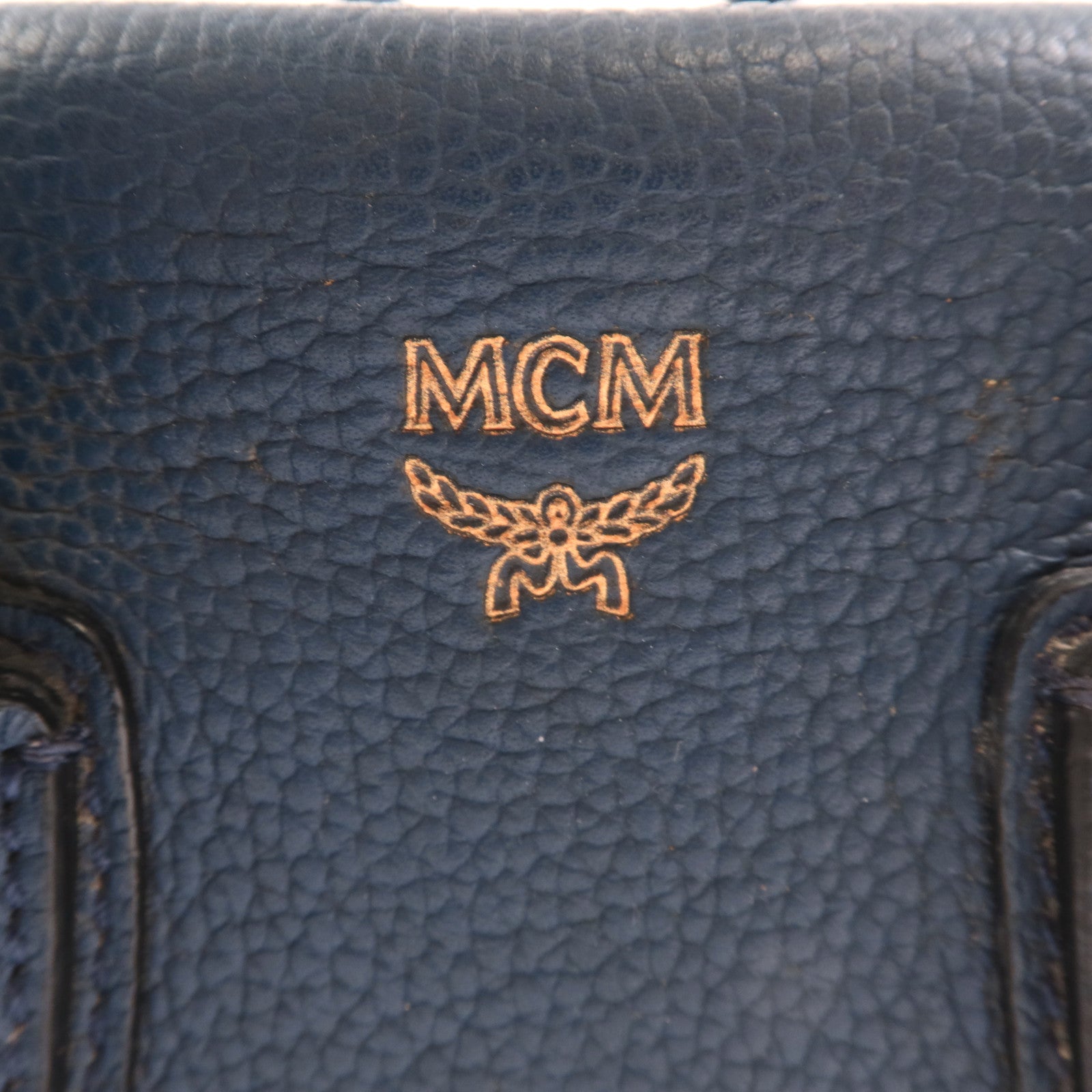 MCM 牛皮皮革2 Way Shoulder金扣手挽肩背兩用袋