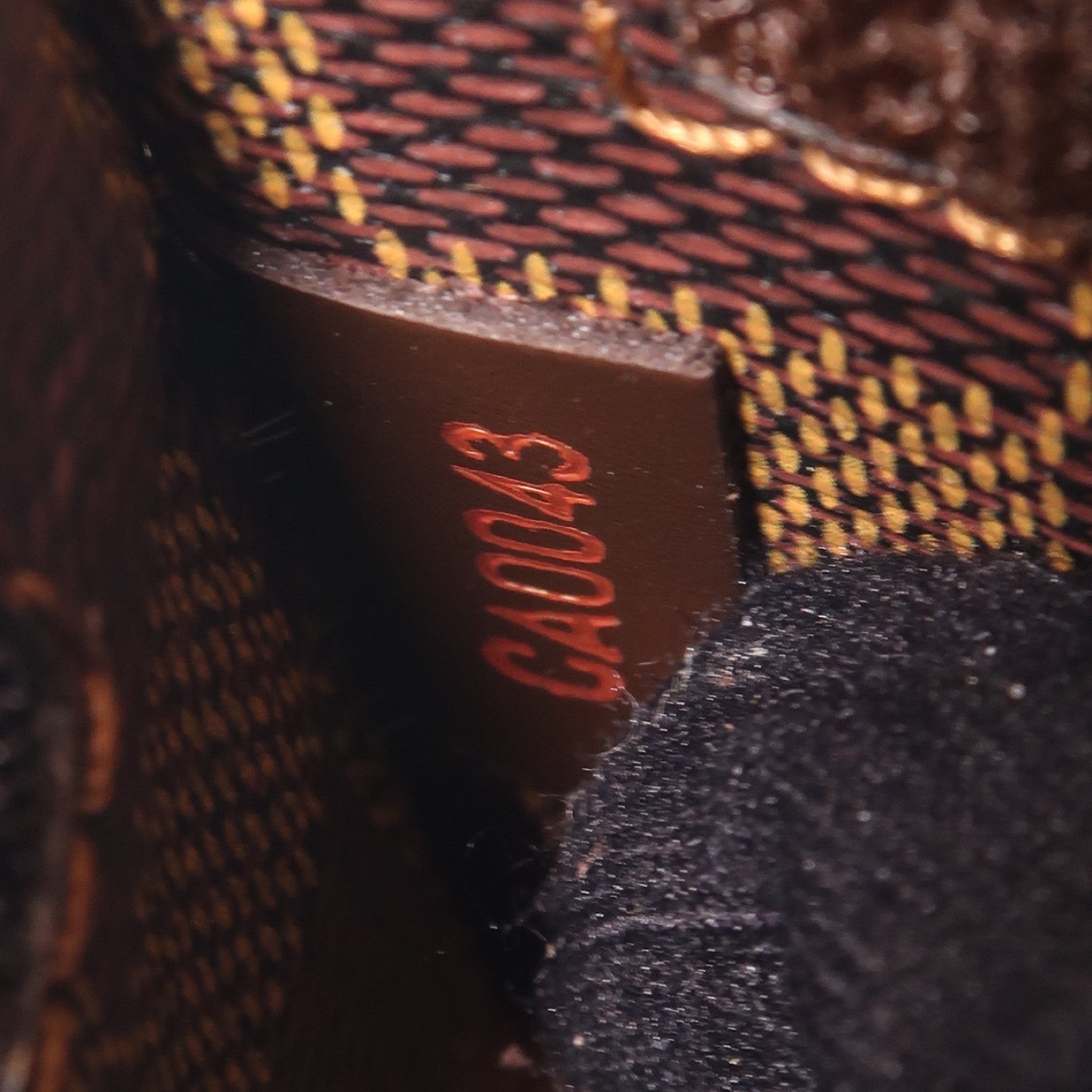 LOUIS VUITTON Damier Geronimos金扣腰包