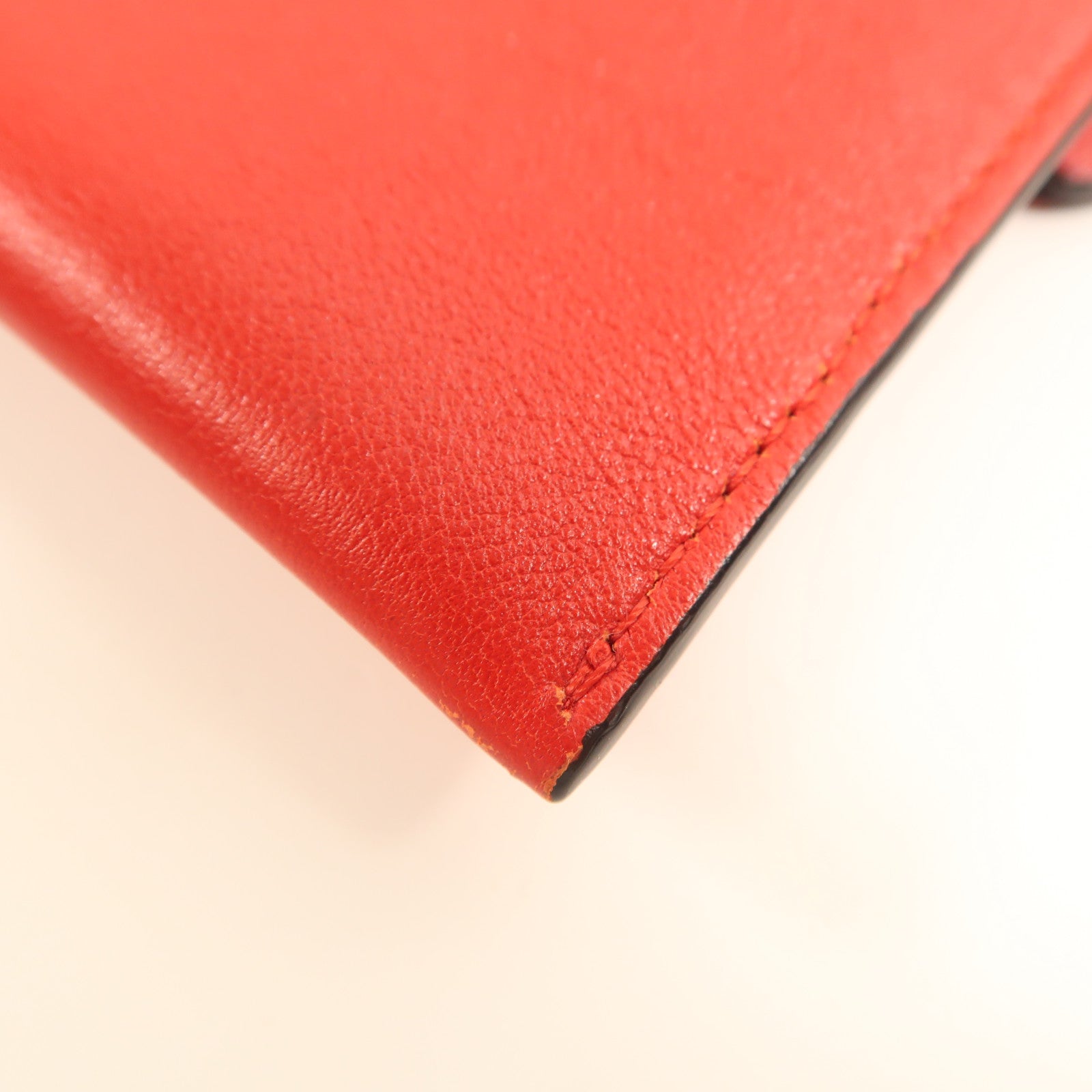 MOSCHINO 【激減優惠】牛皮皮革Pouch金扣手拿包紅色