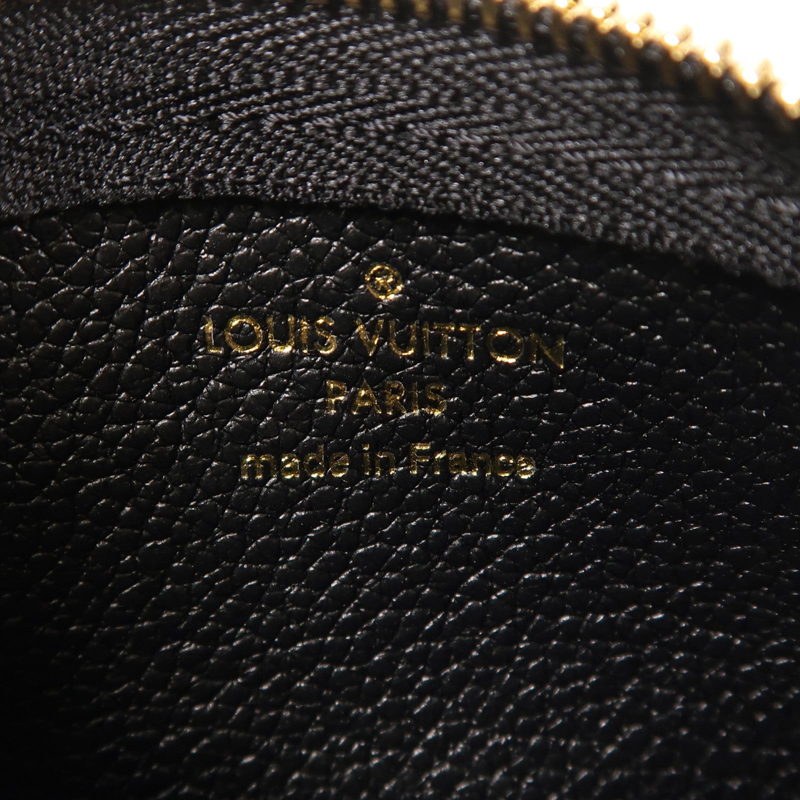 LOUIS VUITTON Monogram Empreinte Key Pouch金扣鎖匙包