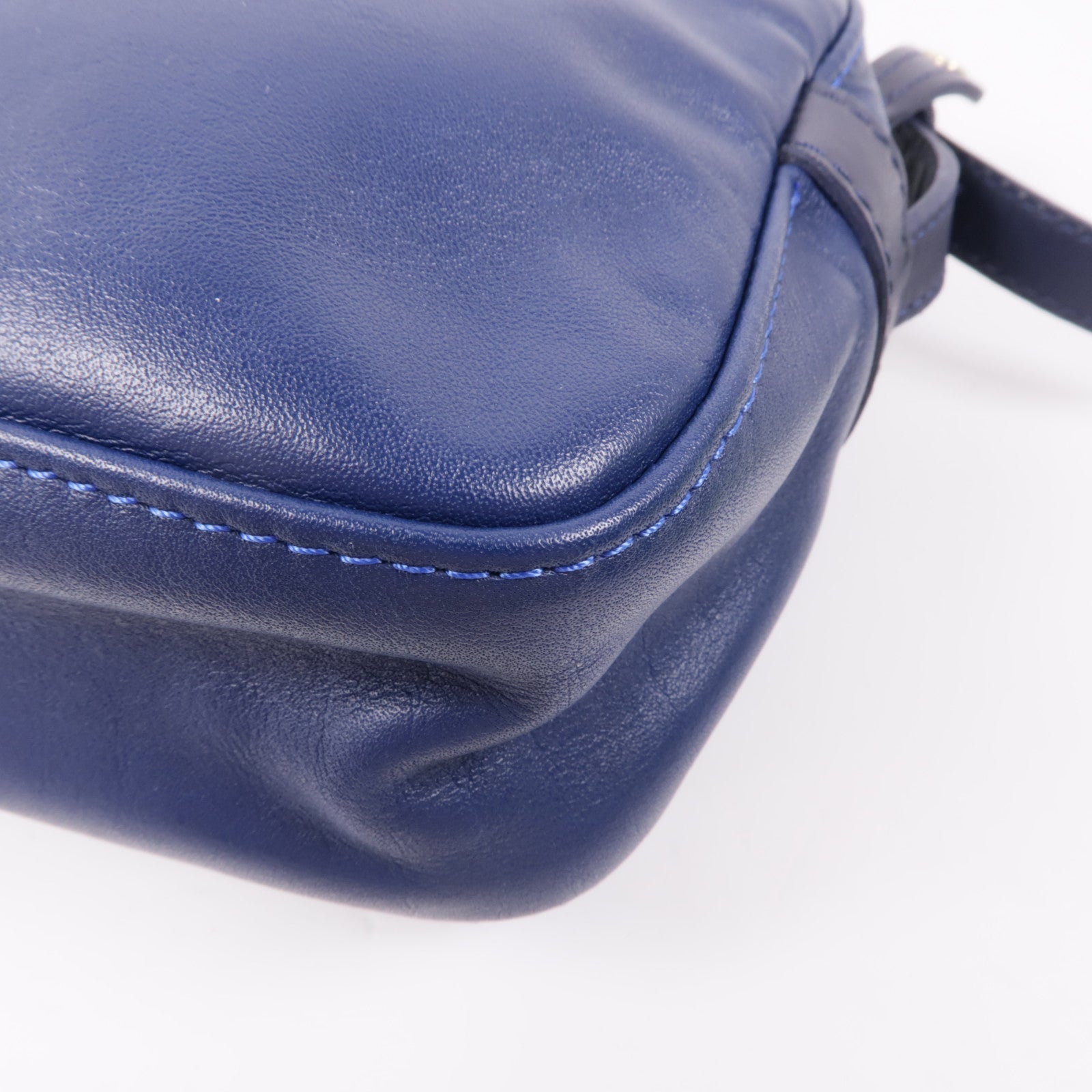 Longchamp 牛皮皮革Shoulder Bag金扣肩背袋