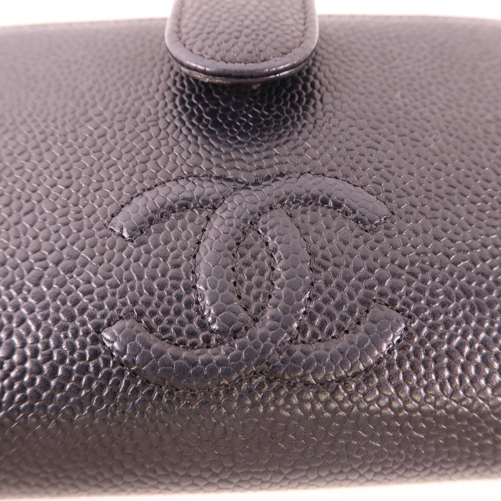 CHANEL 牛皮皮革Bifold Wallet銀扣錢包