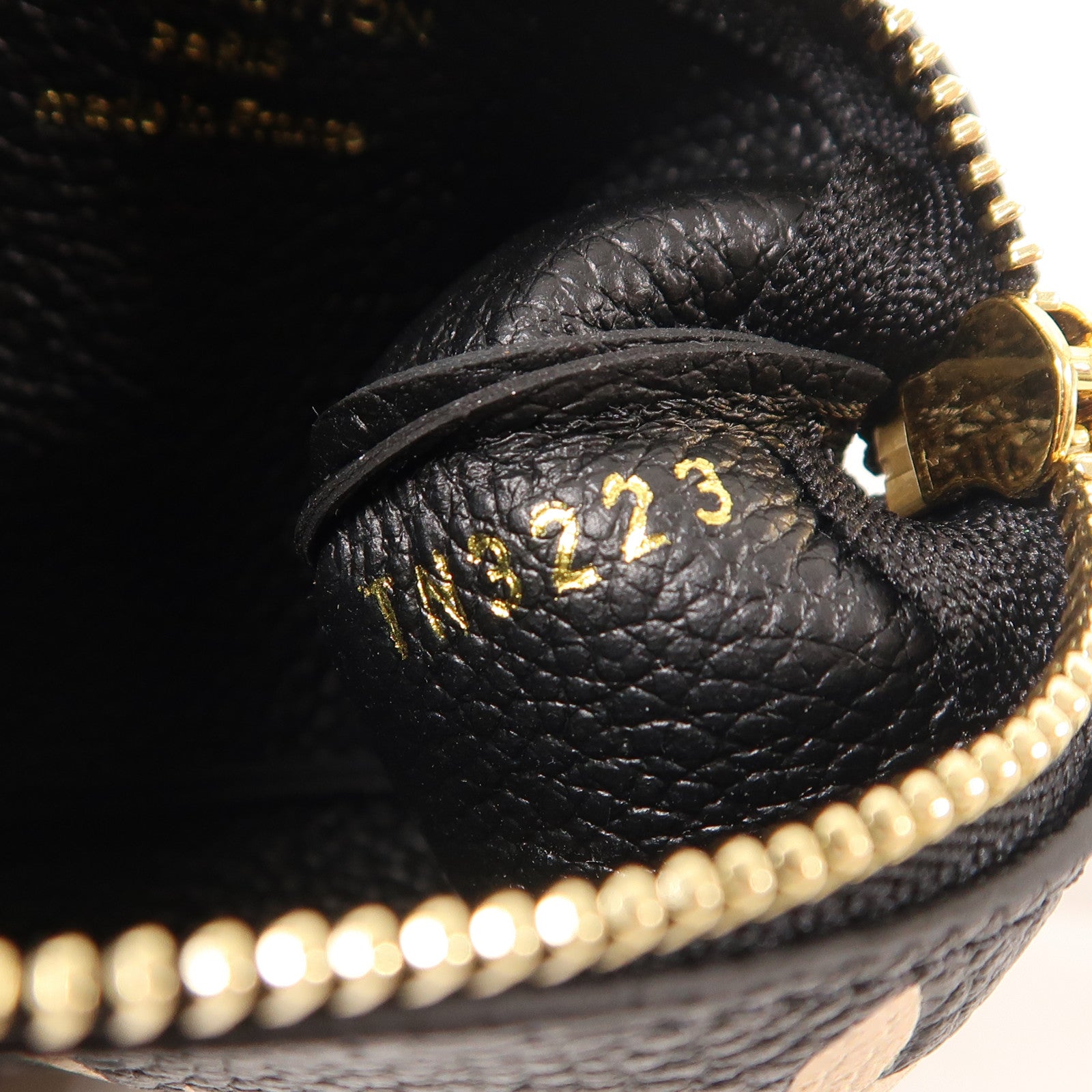 LOUIS VUITTON Monogram Empreinte Key Pouch金扣鎖匙包