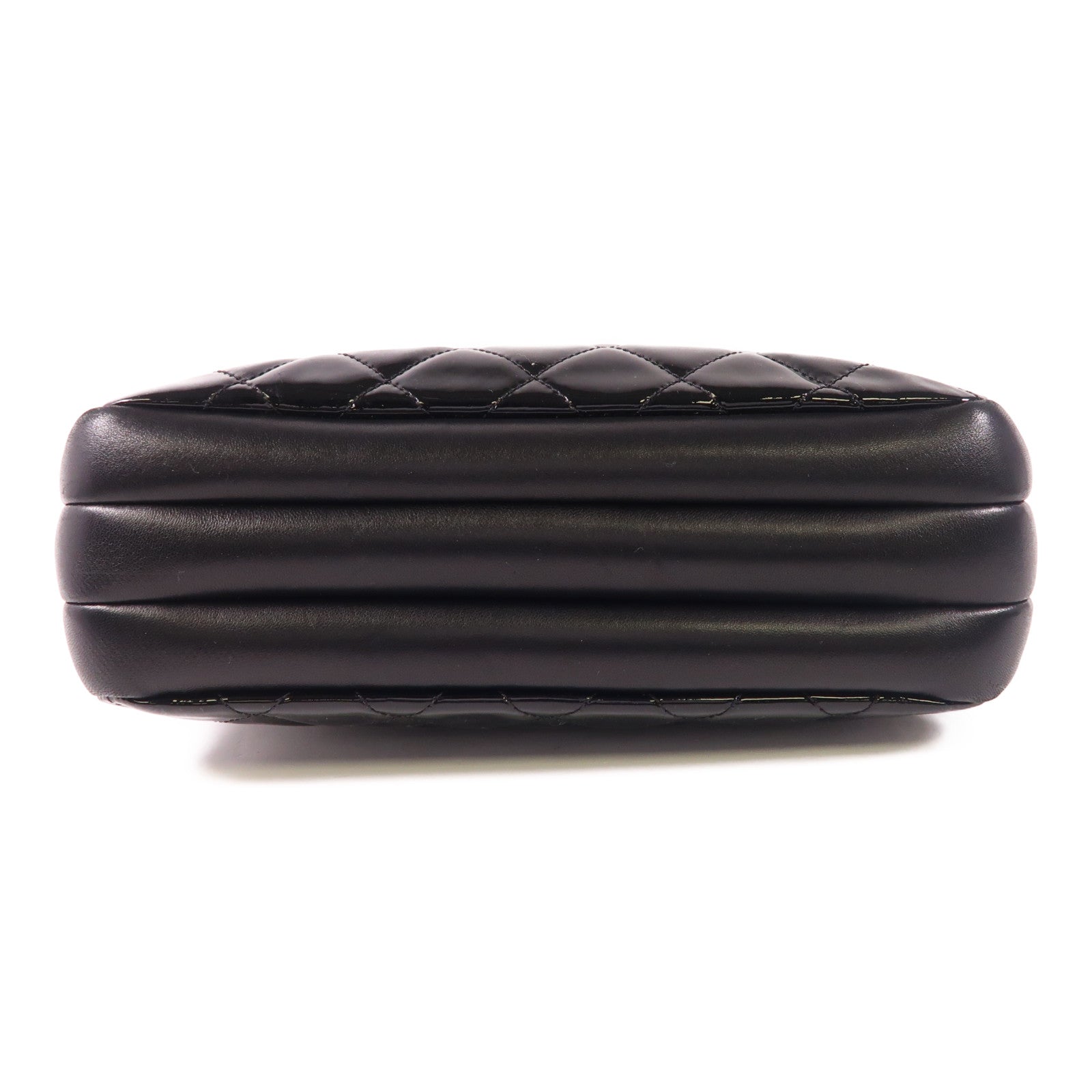 CHANEL 漆皮皮革Chain Shoulder Bag金扣鏈帶肩背袋