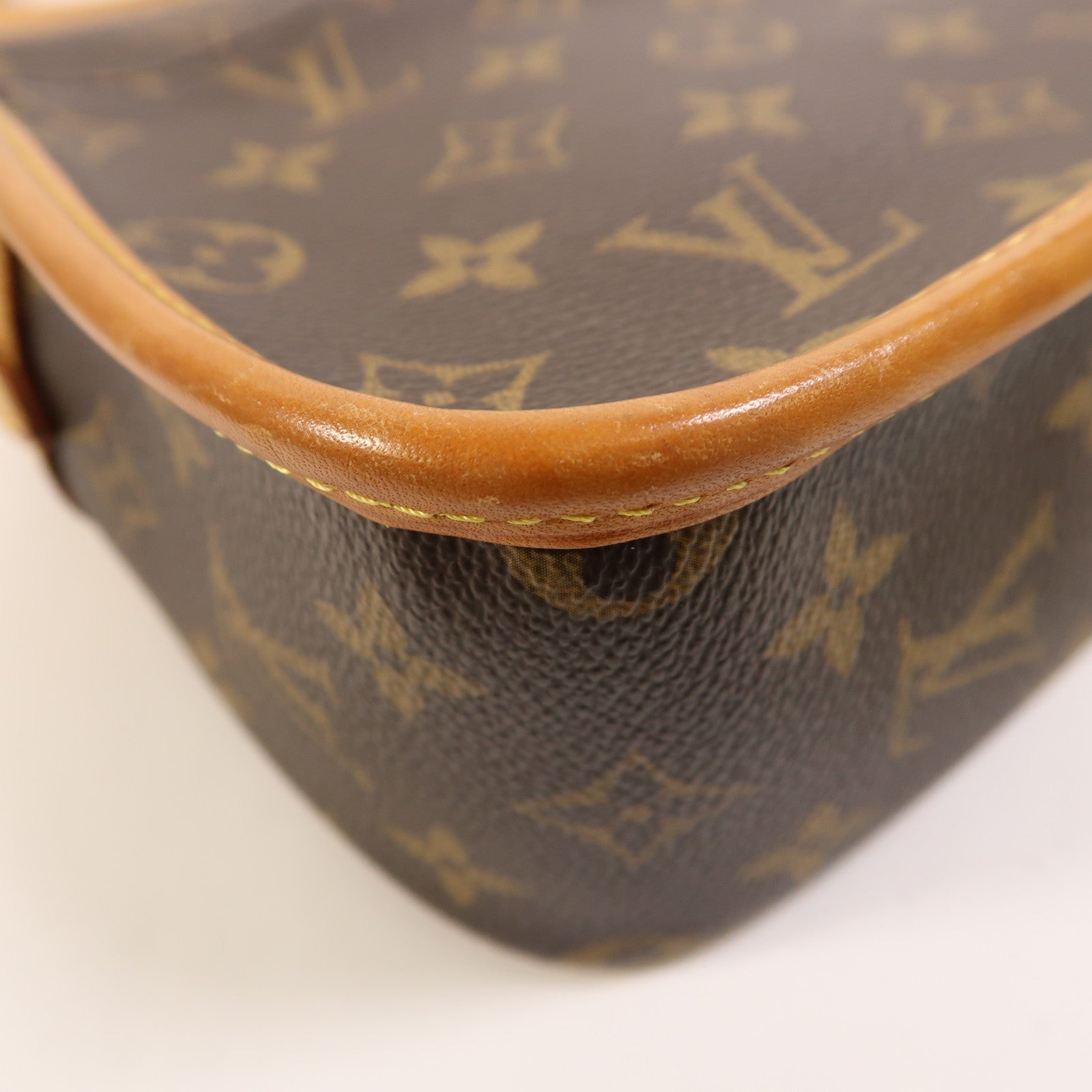 LOUIS VUITTON Monogram Sologne金扣肩背袋