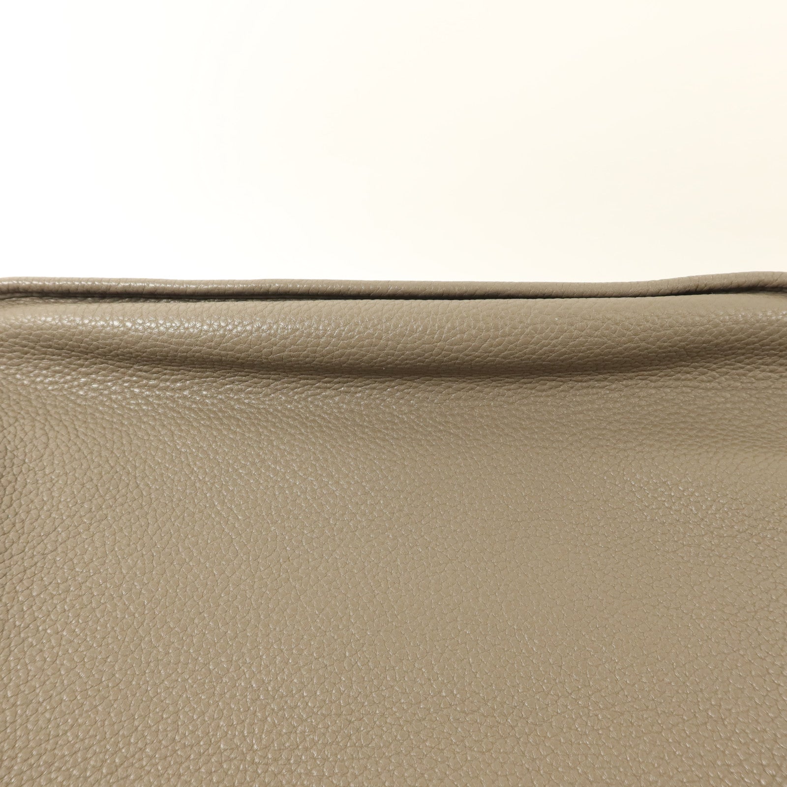 HERMES Clemence皮革Evelyne GM銀扣肩背袋Etoupe