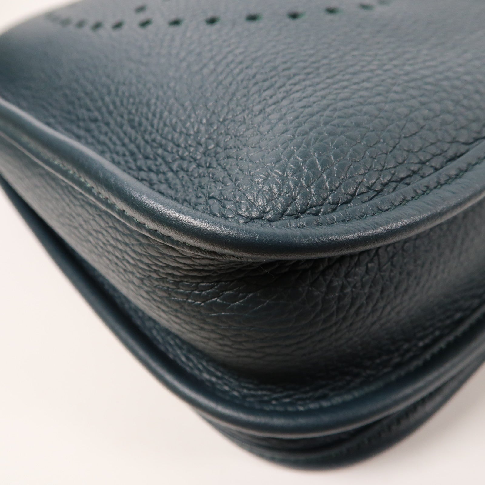 HERMES Clemence皮革Evelyne PM金扣肩背袋松柏綠色